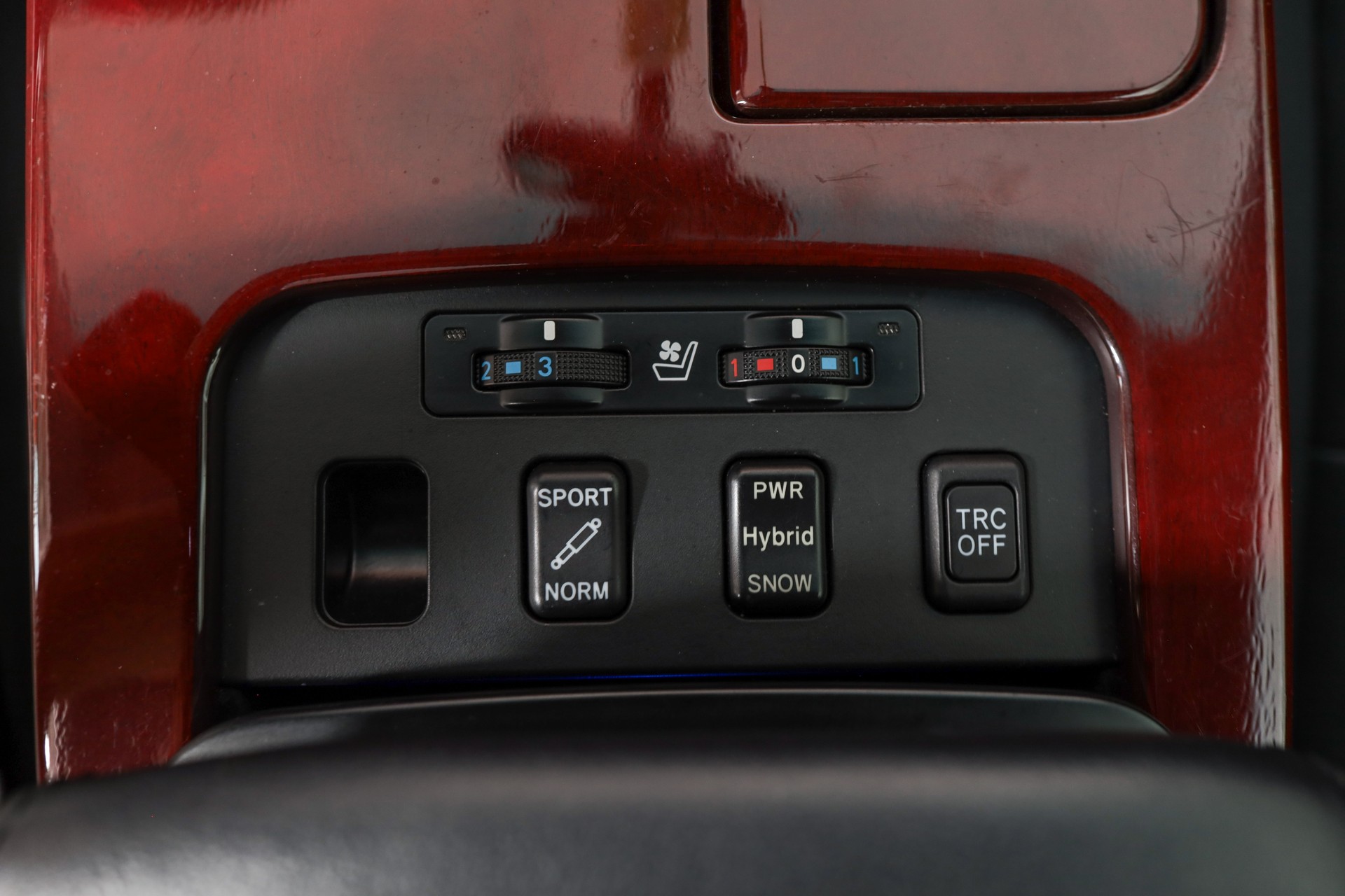 LEXUS GS 450h Automatic-image-17