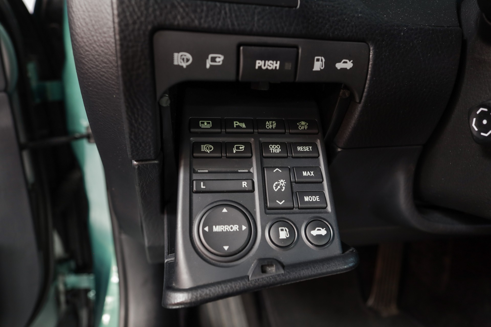 LEXUS GS 450h Automatic-image-20