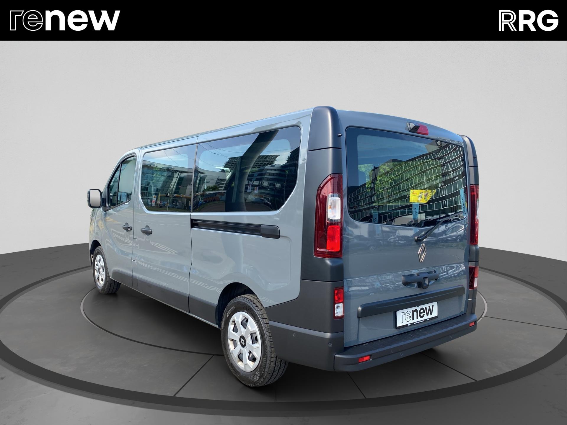 RENAULT Trafic Blue dCi 150 Grand Passenger Evolution EDC-image-4
