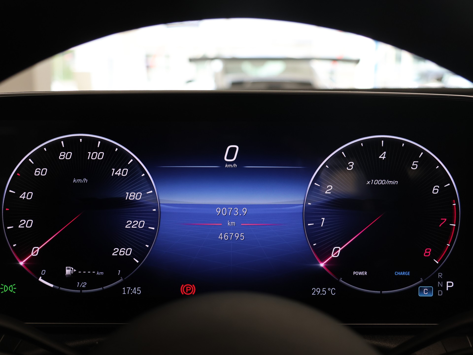 MERCEDES-BENZ C 300 4Matic AMG Line *Burmester* *Panoramadach* *Sitzheizung*-image-18