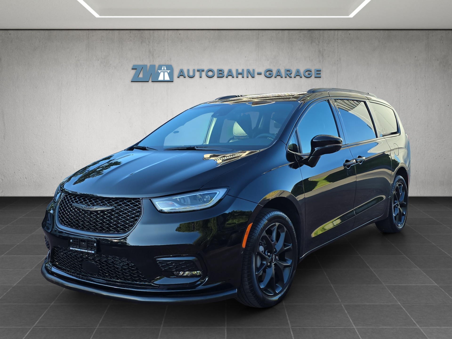 CHRYSLER 3.6 V6 S Appearance AWD-image-0
