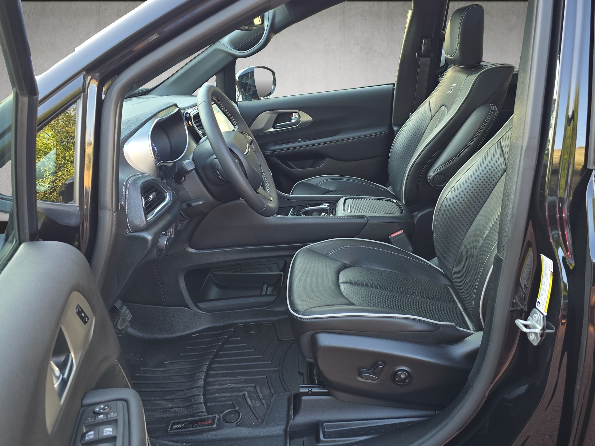 CHRYSLER 3.6 V6 S Appearance AWD-image-8