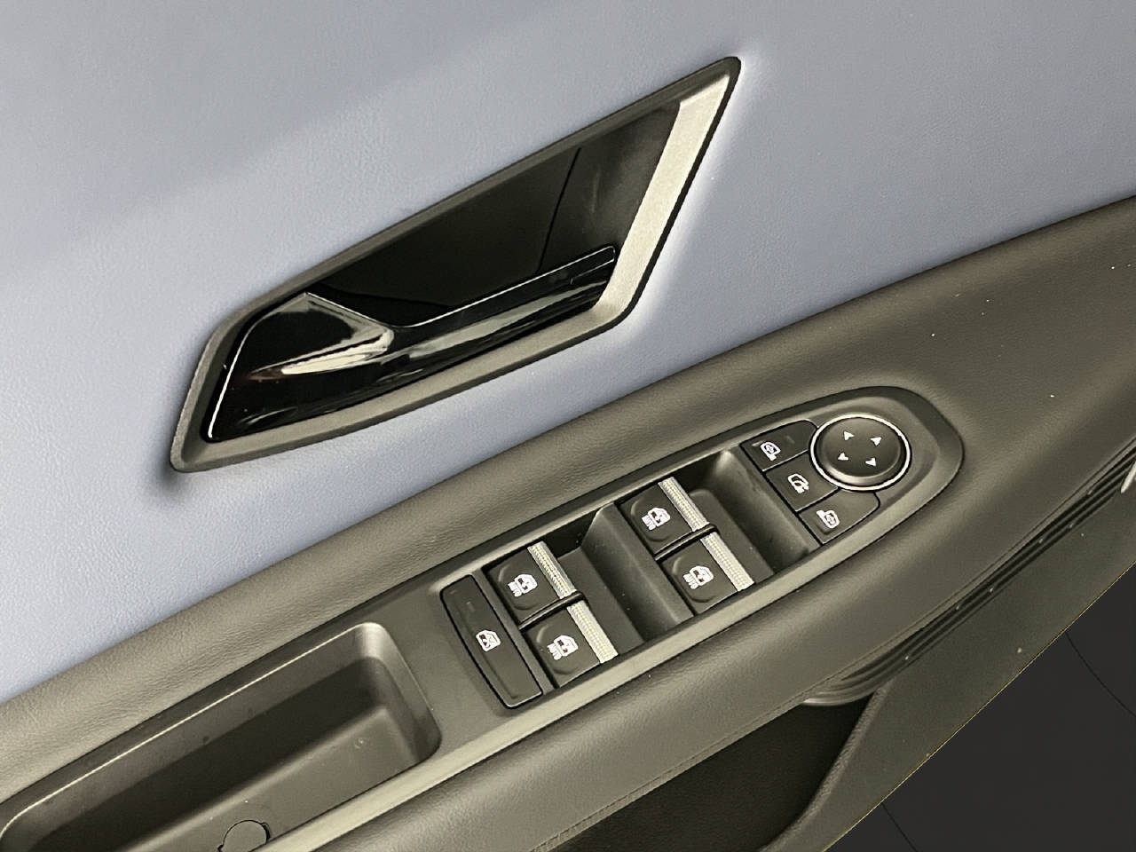 NISSAN Micra Evolve-image-12