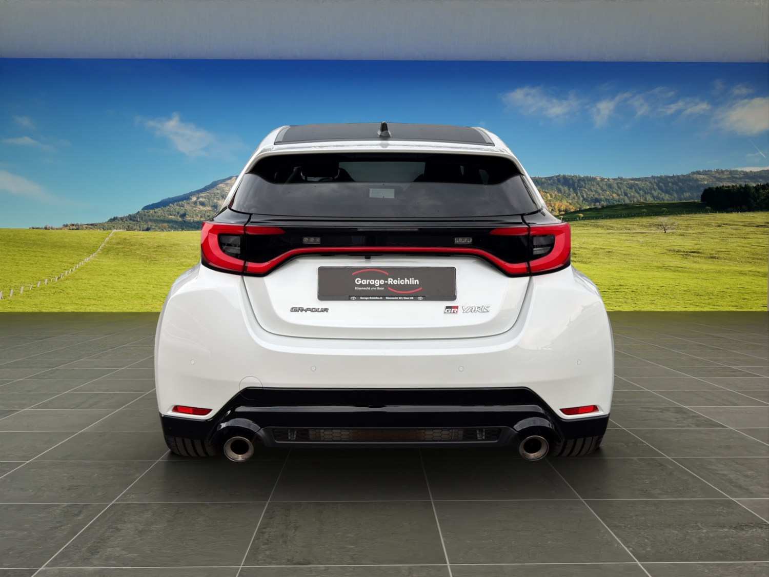 TOYOTA GR Yaris 1.6 Turbo Sport 4x4-image-3