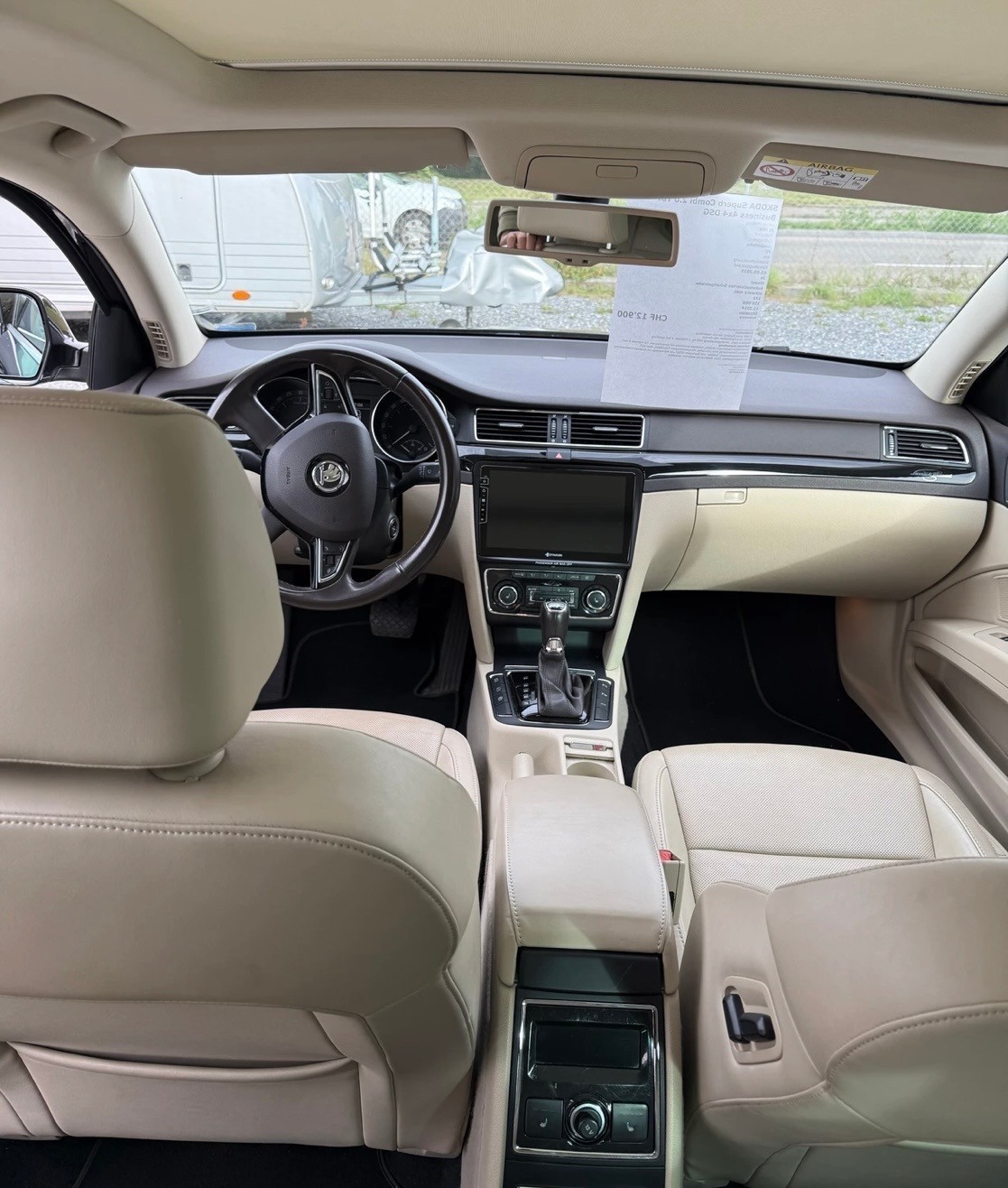 SKODA Superb Combi 2.0 TDi Laurin & Klement 4x4 DSG-image-11