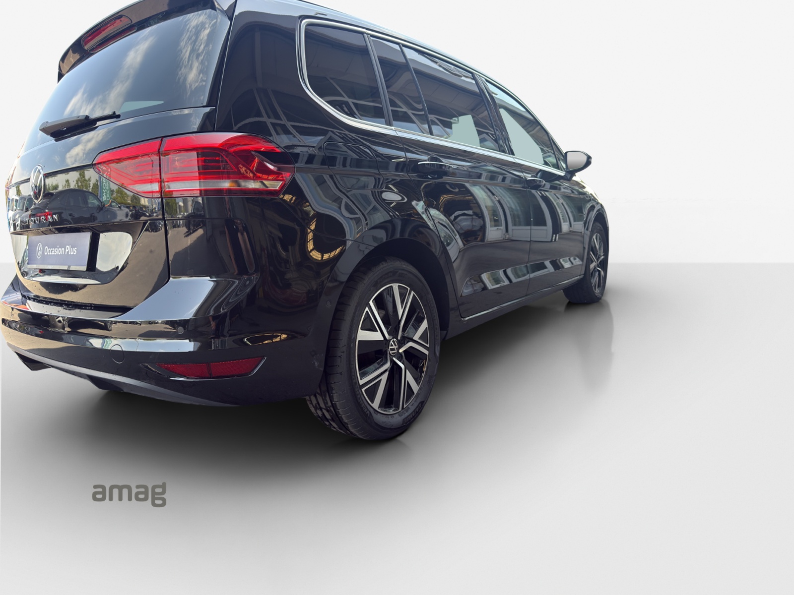 VW Touran 2.0 TDI BlueMotion Technology Highline DSG-image-4