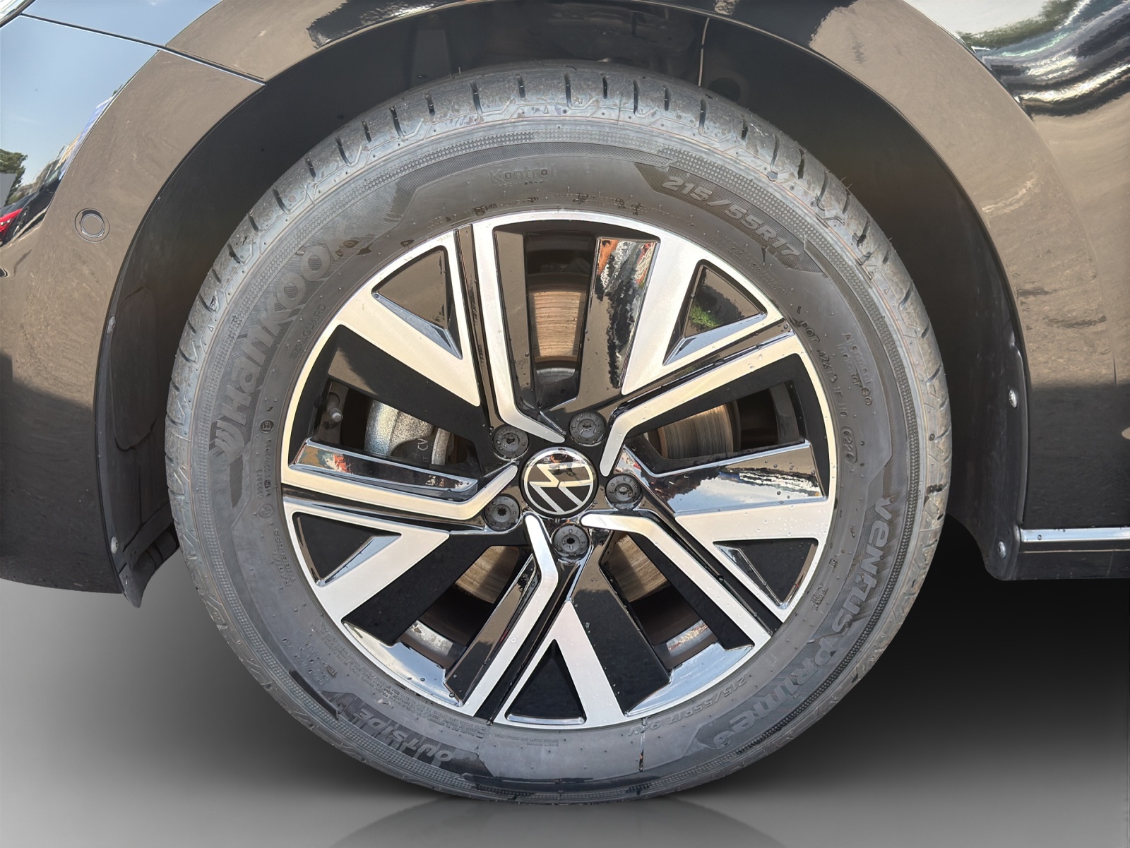 VW Touran 2.0 TDI BlueMotion Technology Highline DSG-image-13