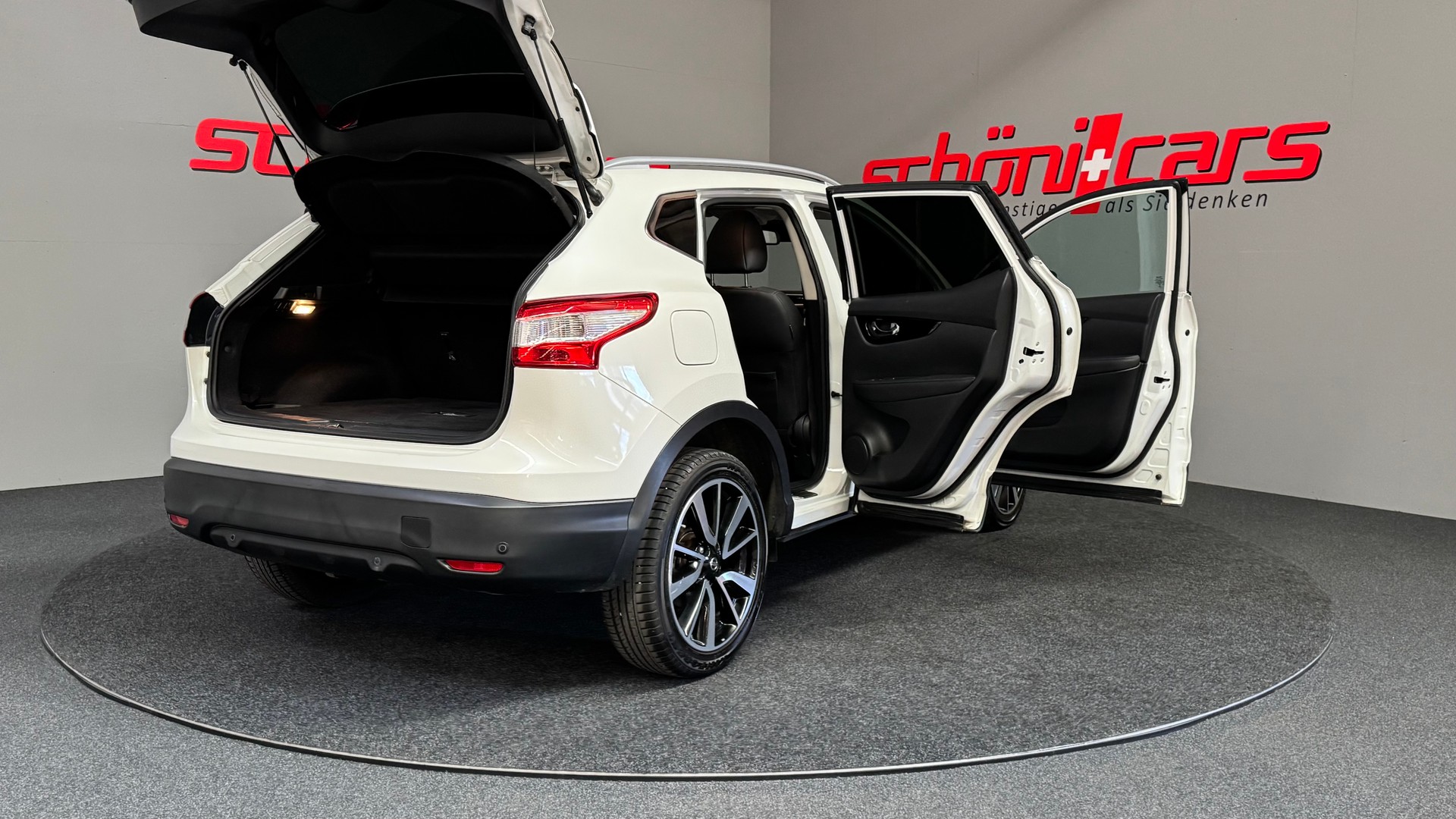 NISSAN Qashqai 1.6 dCi tekna Xtronic CVT-image-6