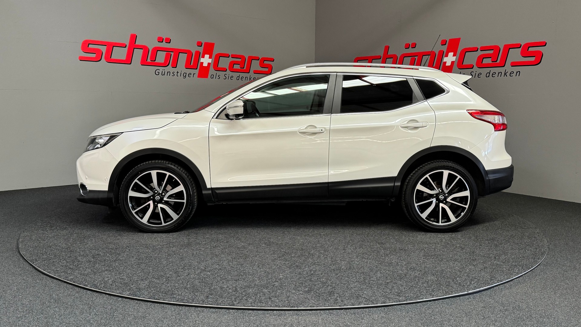 NISSAN Qashqai 1.6 dCi tekna Xtronic CVT-image-2