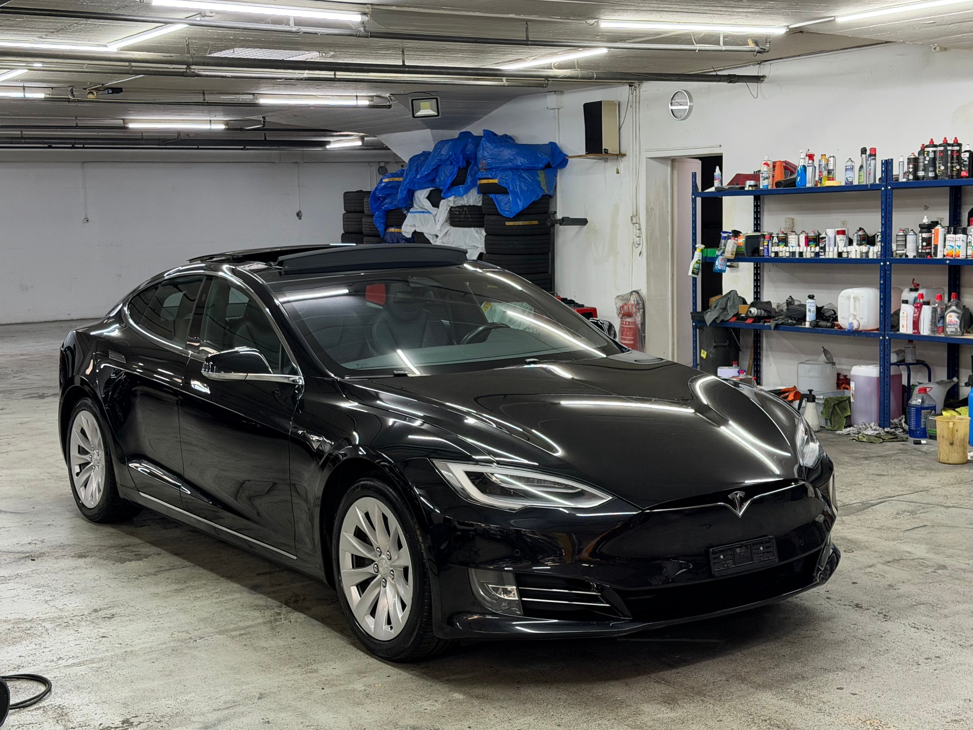 TESLA Model S 100 D-image-0