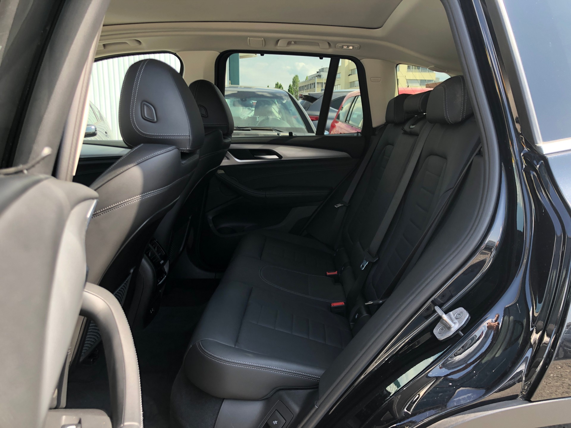BMW X3 xDrive 30e M-Sport-image-17