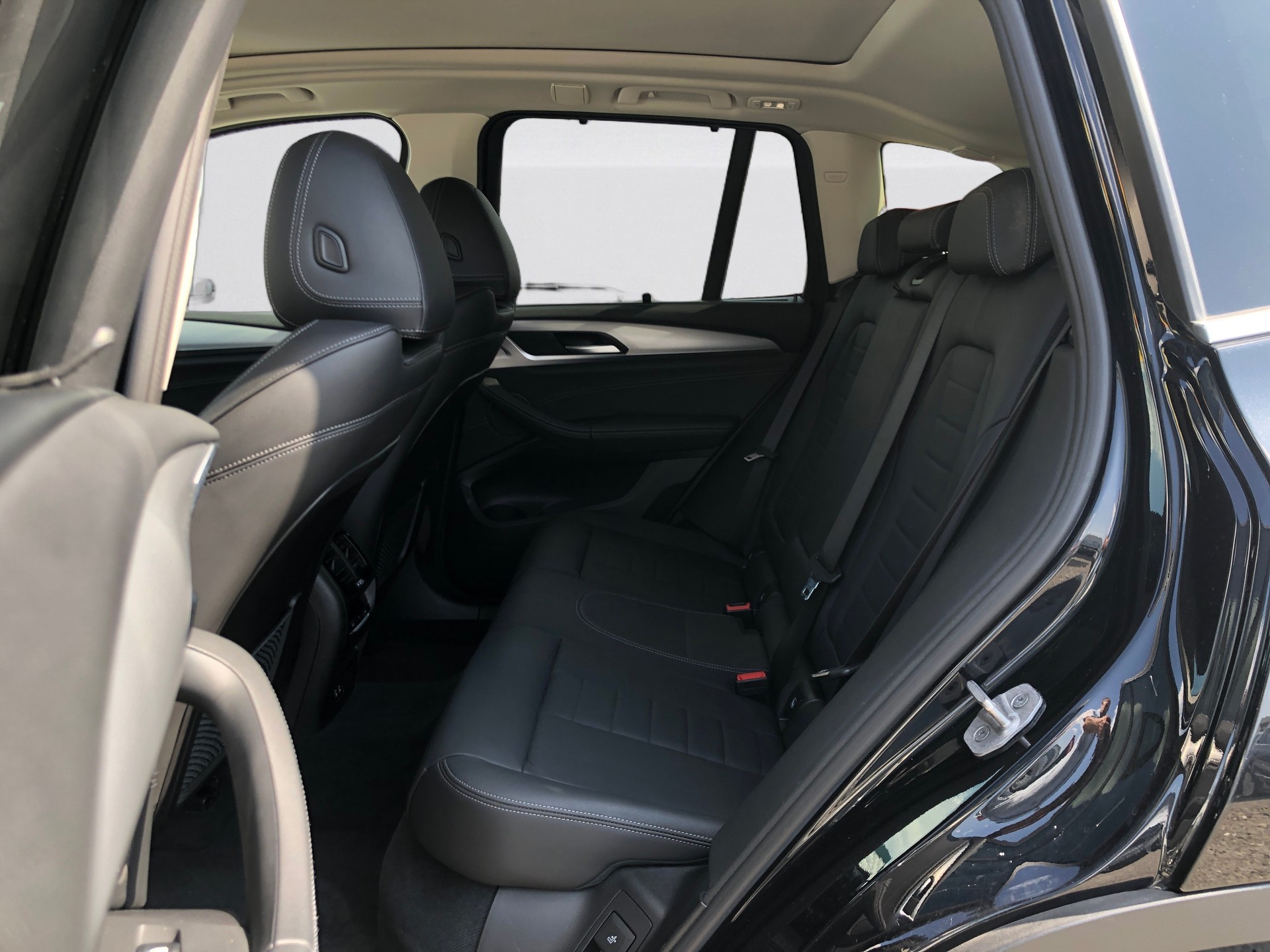 BMW X3 xDrive 30e M-Sport-image-16