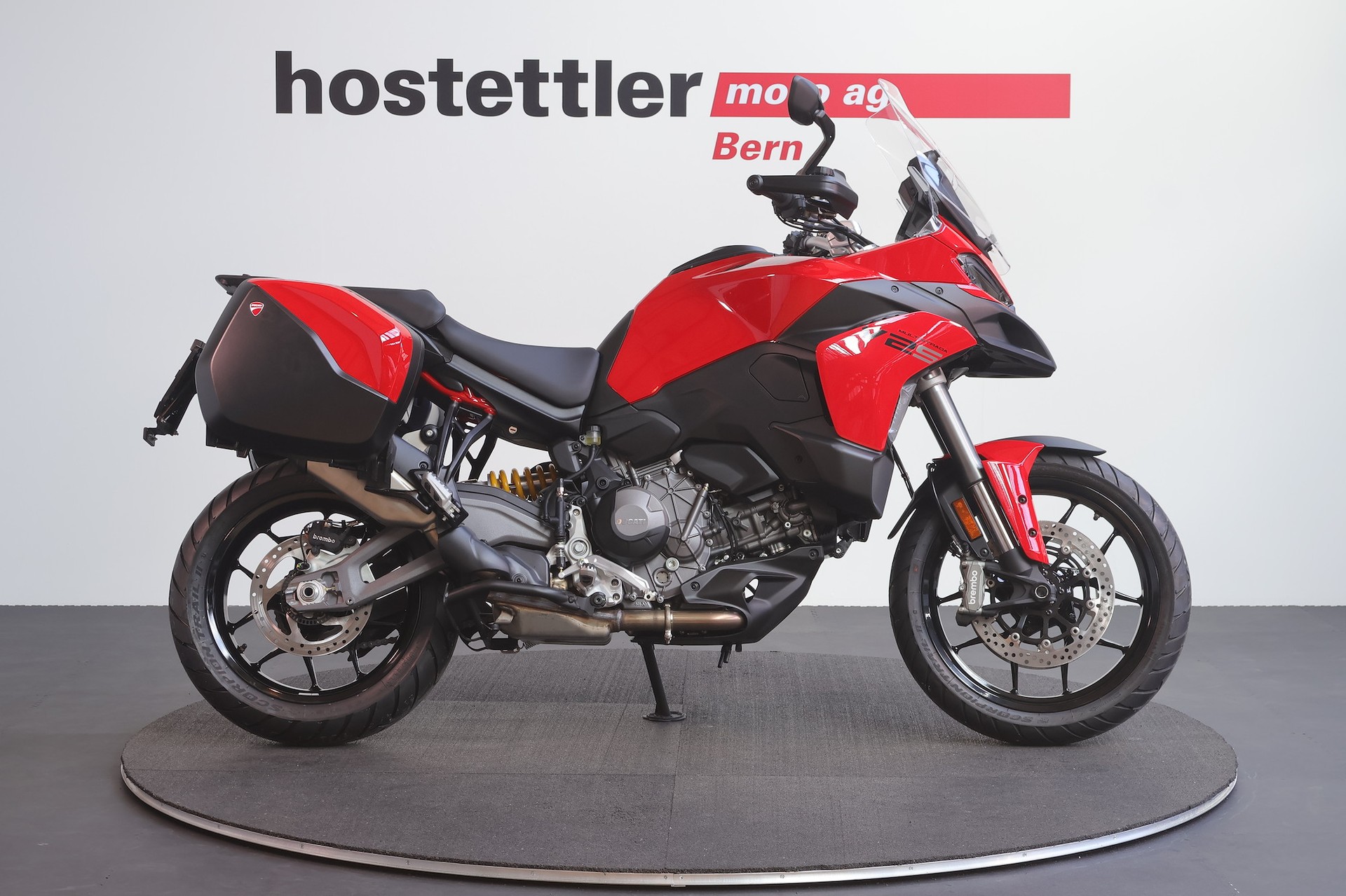 DUCATI Multistrada V2 S Travel-showroom-element-1
