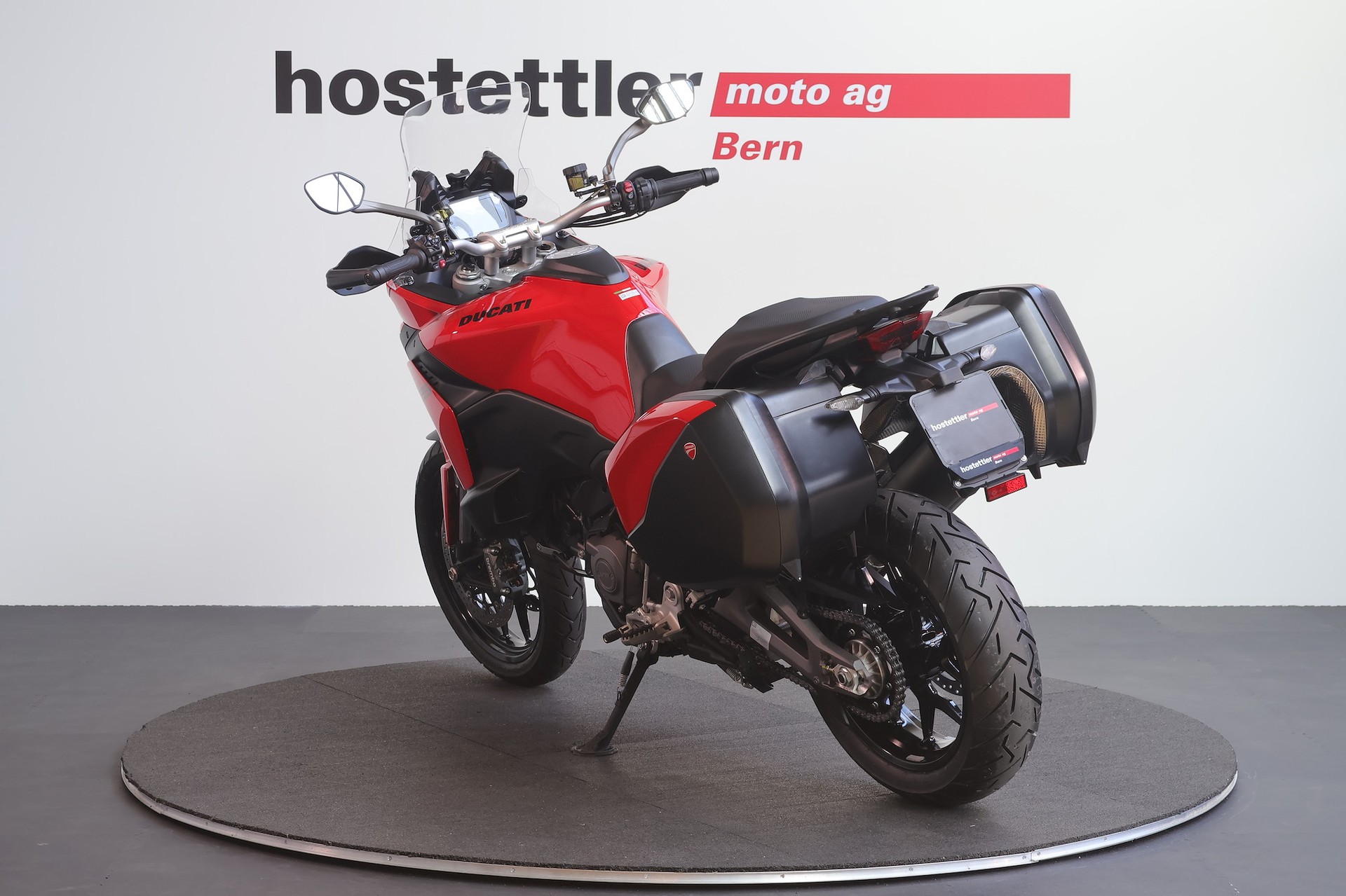 DUCATI Multistrada V2 S Travel-showroom-element-3