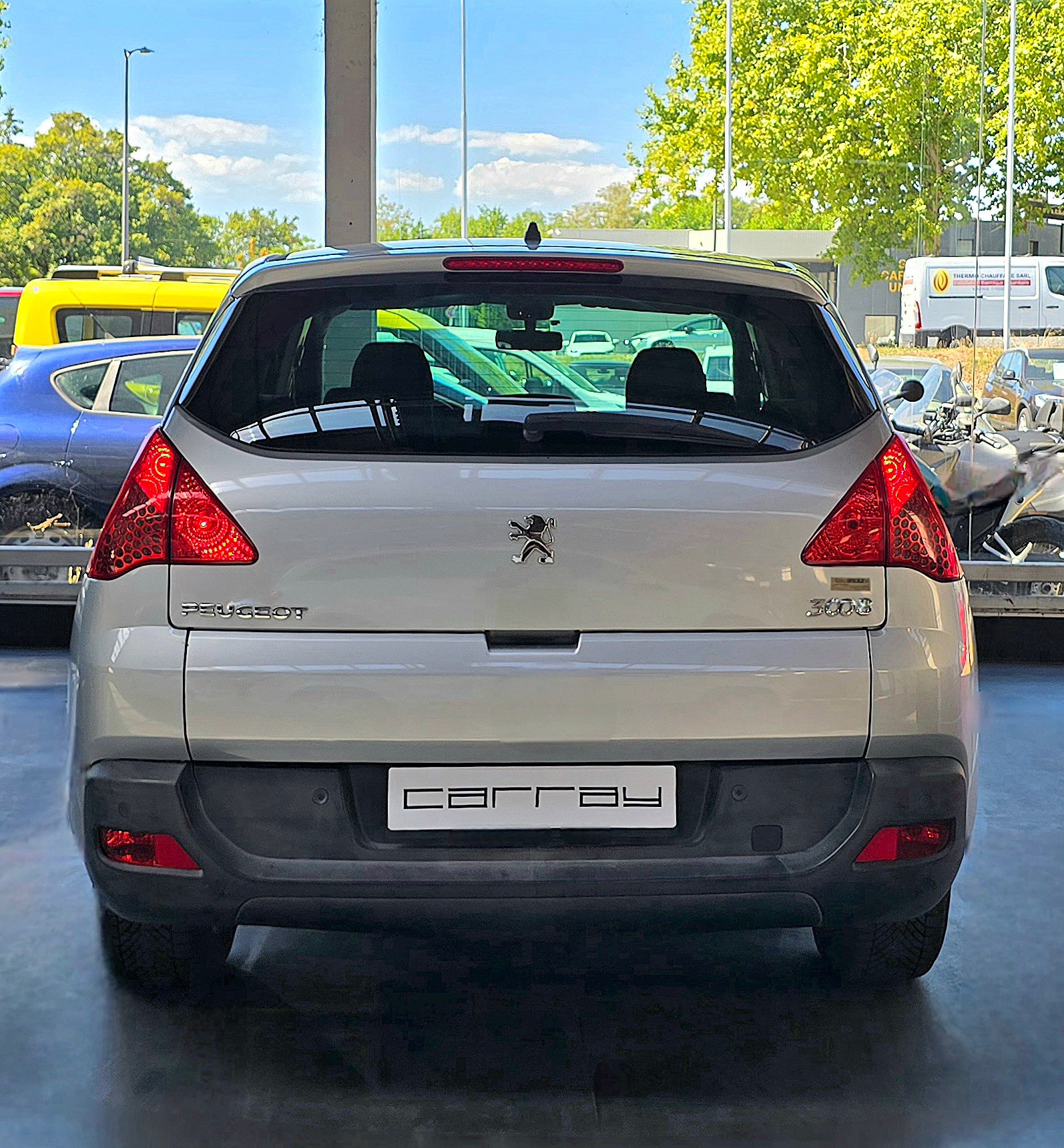 PEUGEOT 3008 1.6 HDI Business-image-6