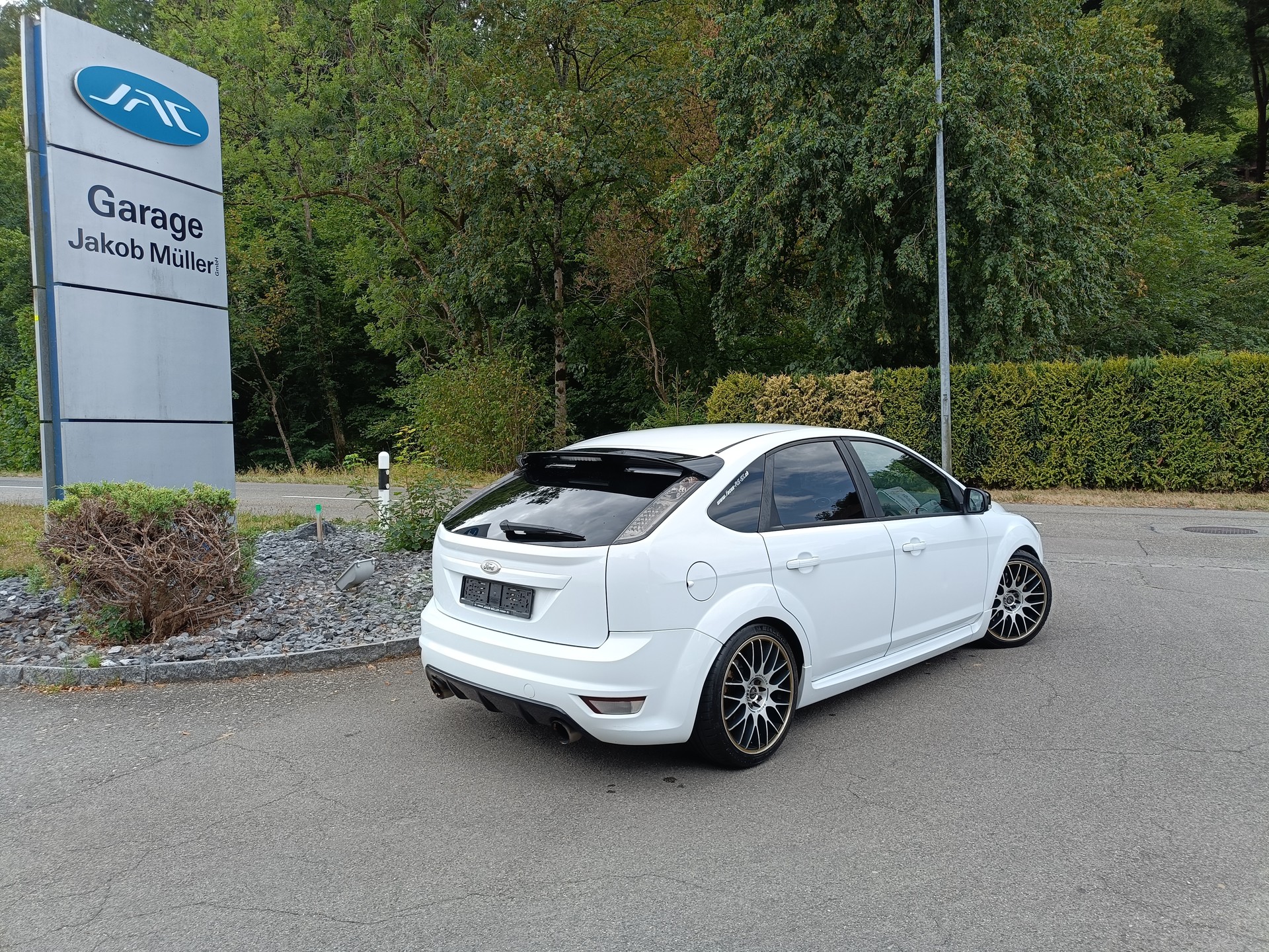 FORD Focus 2.5 Turbo ST-image-4