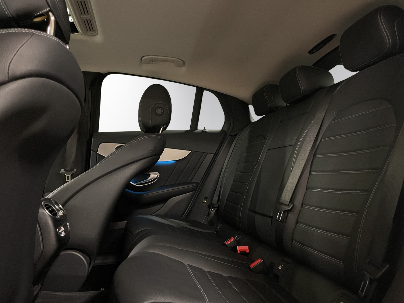 MERCEDES-BENZ GLC Coupé 250 AMG Line 4Matic 9G-Tronic-image-10