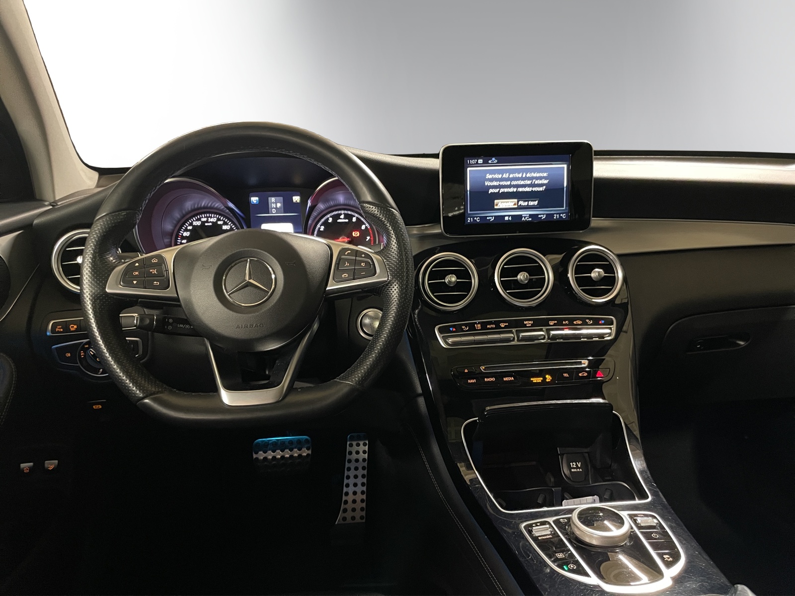 MERCEDES-BENZ GLC Coupé 250 AMG Line 4Matic 9G-Tronic-image-11
