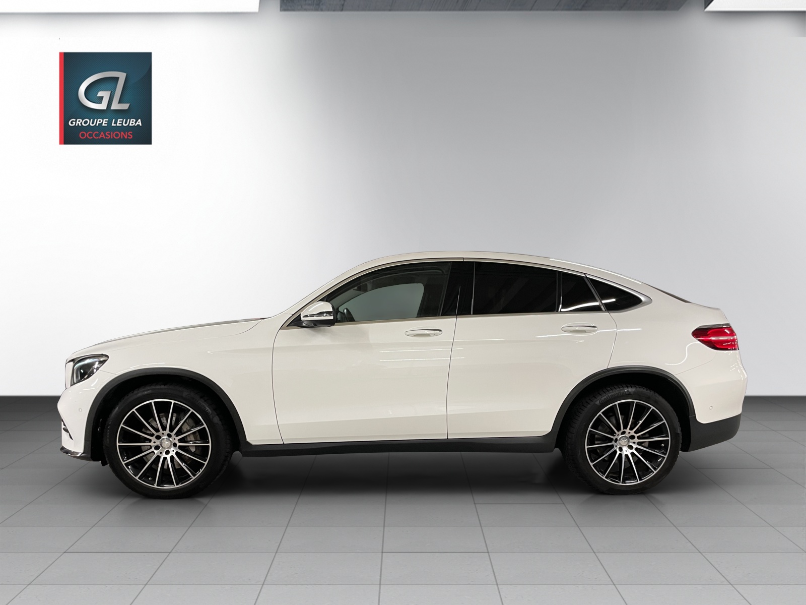 MERCEDES-BENZ GLC Coupé 250 AMG Line 4Matic 9G-Tronic-image-2