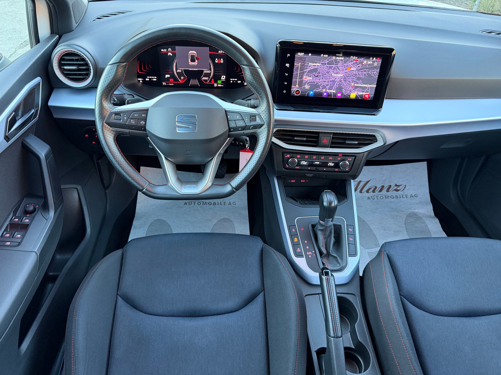 SEAT Arona 1.0 TSI 110PS FR DSG **Top-Angebot**-image-10