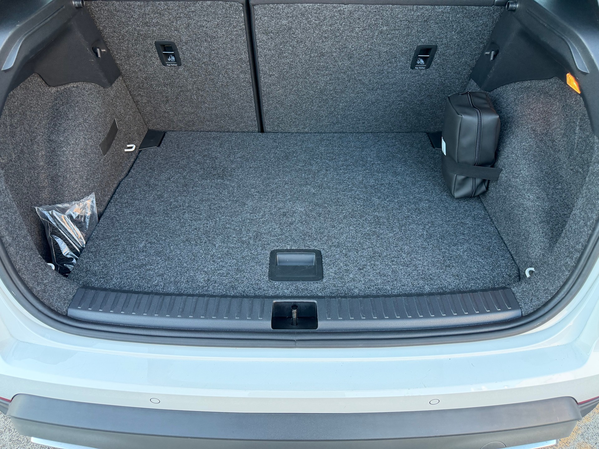 SEAT Arona 1.0 TSI 110PS FR DSG **Top-Angebot**-image-8