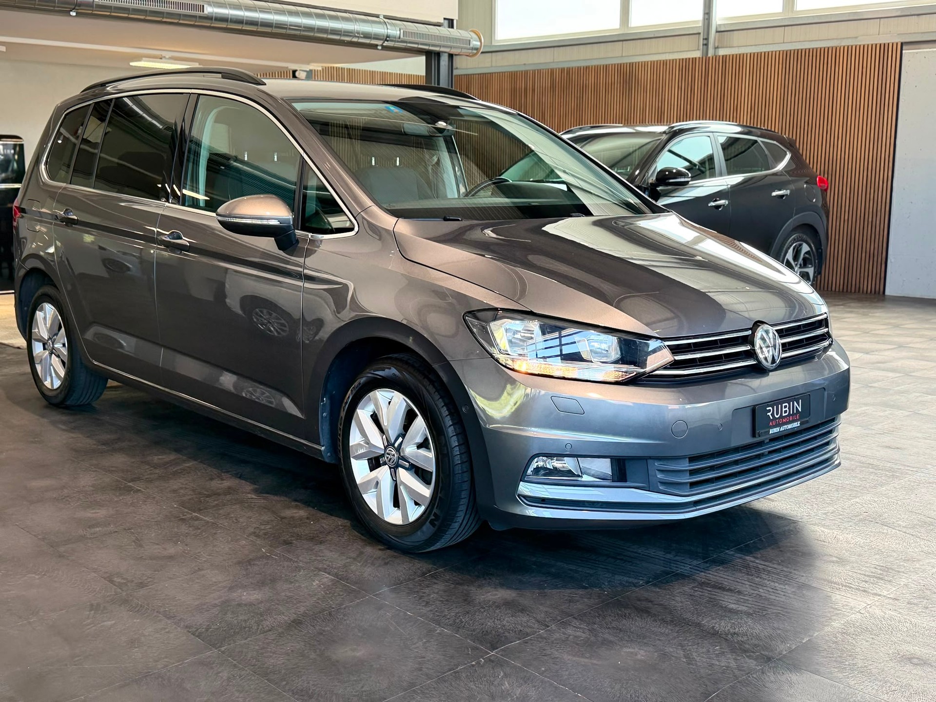 VW Touran 1.4 TSI BlueMotion Technology Comfortline DSG-image-6