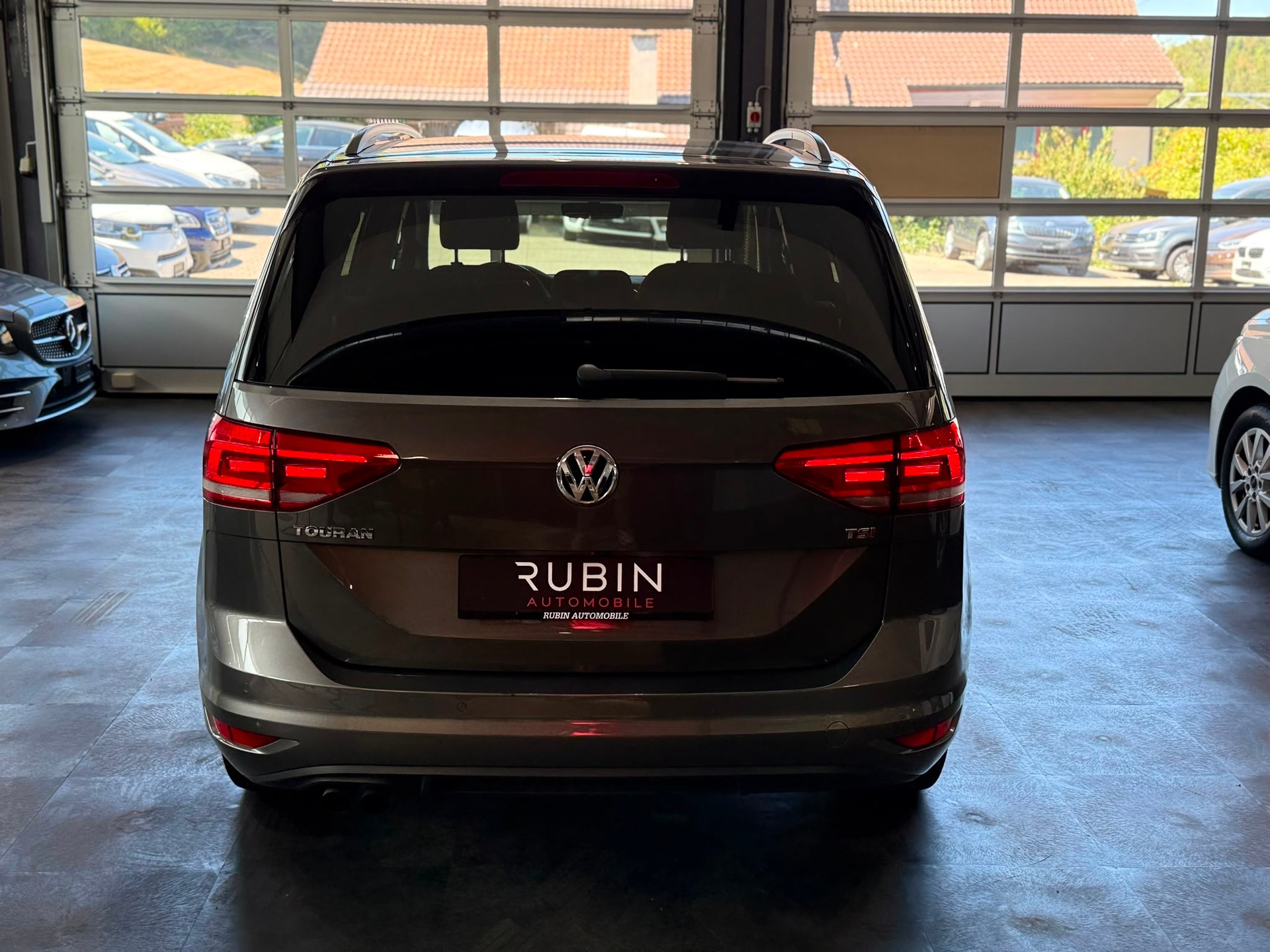 VW Touran 1.4 TSI BlueMotion Technology Comfortline DSG-image-3