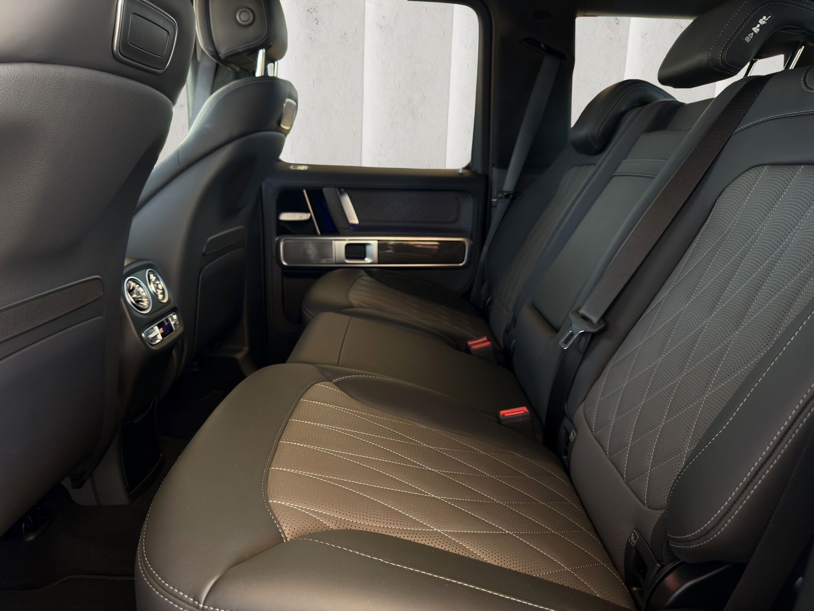 MERCEDES-BENZ G 63 AMG Speedshift Plus G-Tronic-image-15