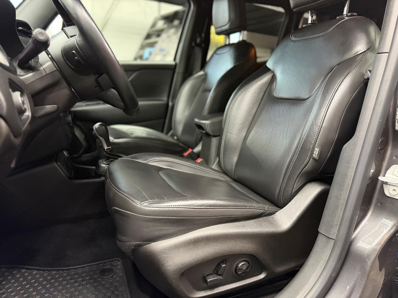 JEEP Renegade 1.3 GSE Turbo S | H&R | Dotz | Rückfahrkamera | ACC-image-12