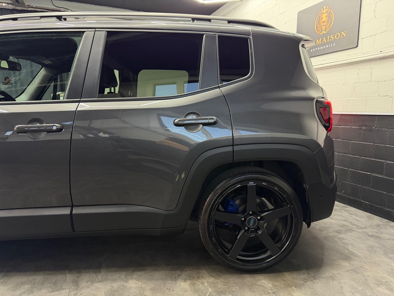 JEEP Renegade 1.3 GSE Turbo S | H&R | Dotz | Rückfahrkamera | ACC-image-4