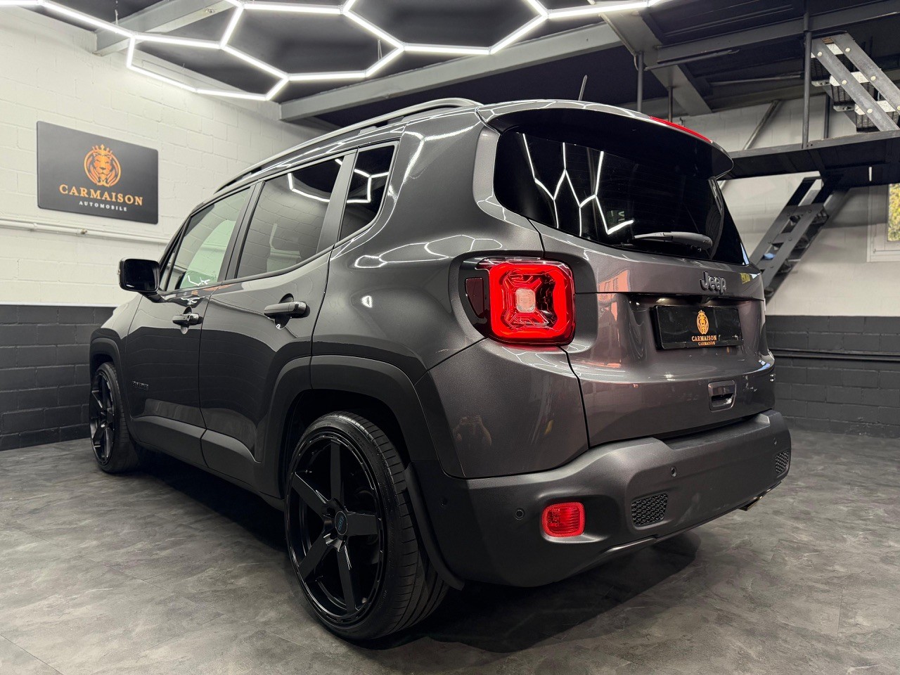 JEEP Renegade 1.3 GSE Turbo S | H&R | Dotz | Rückfahrkamera | ACC-image-8