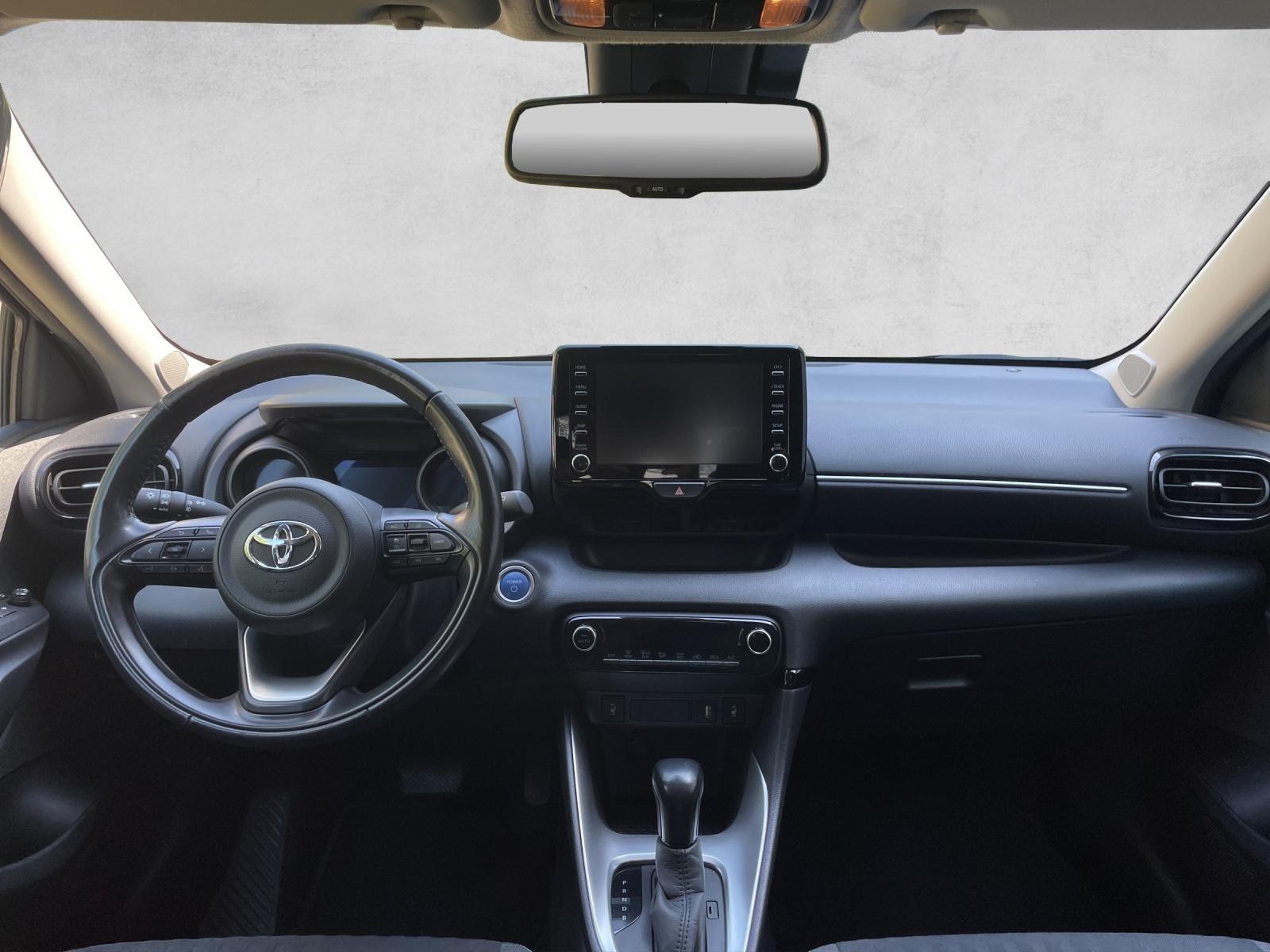 TOYOTA Yaris 1.5 VVT-i HSD Trend-image-11