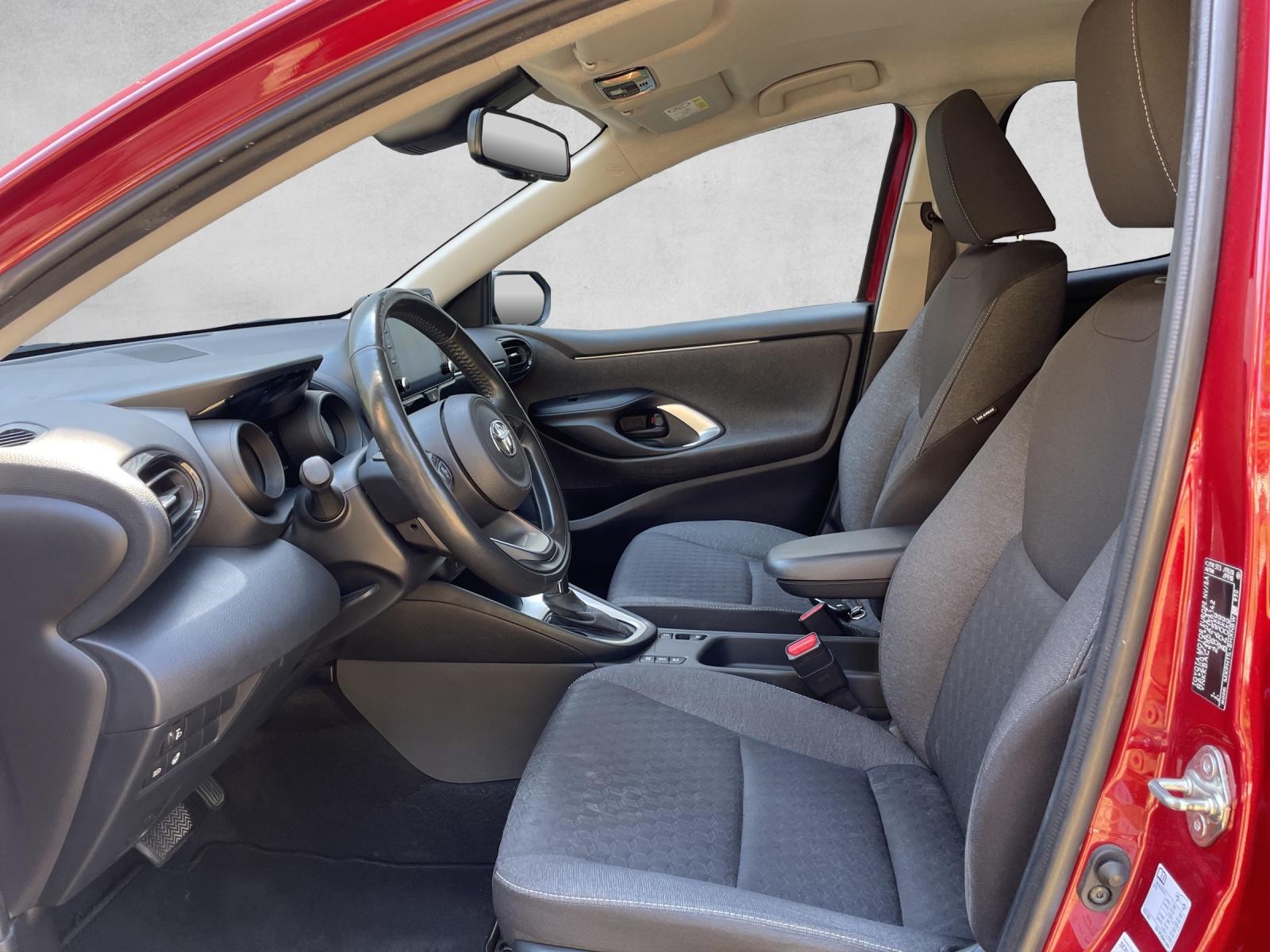 TOYOTA Yaris 1.5 VVT-i HSD Trend-image-9