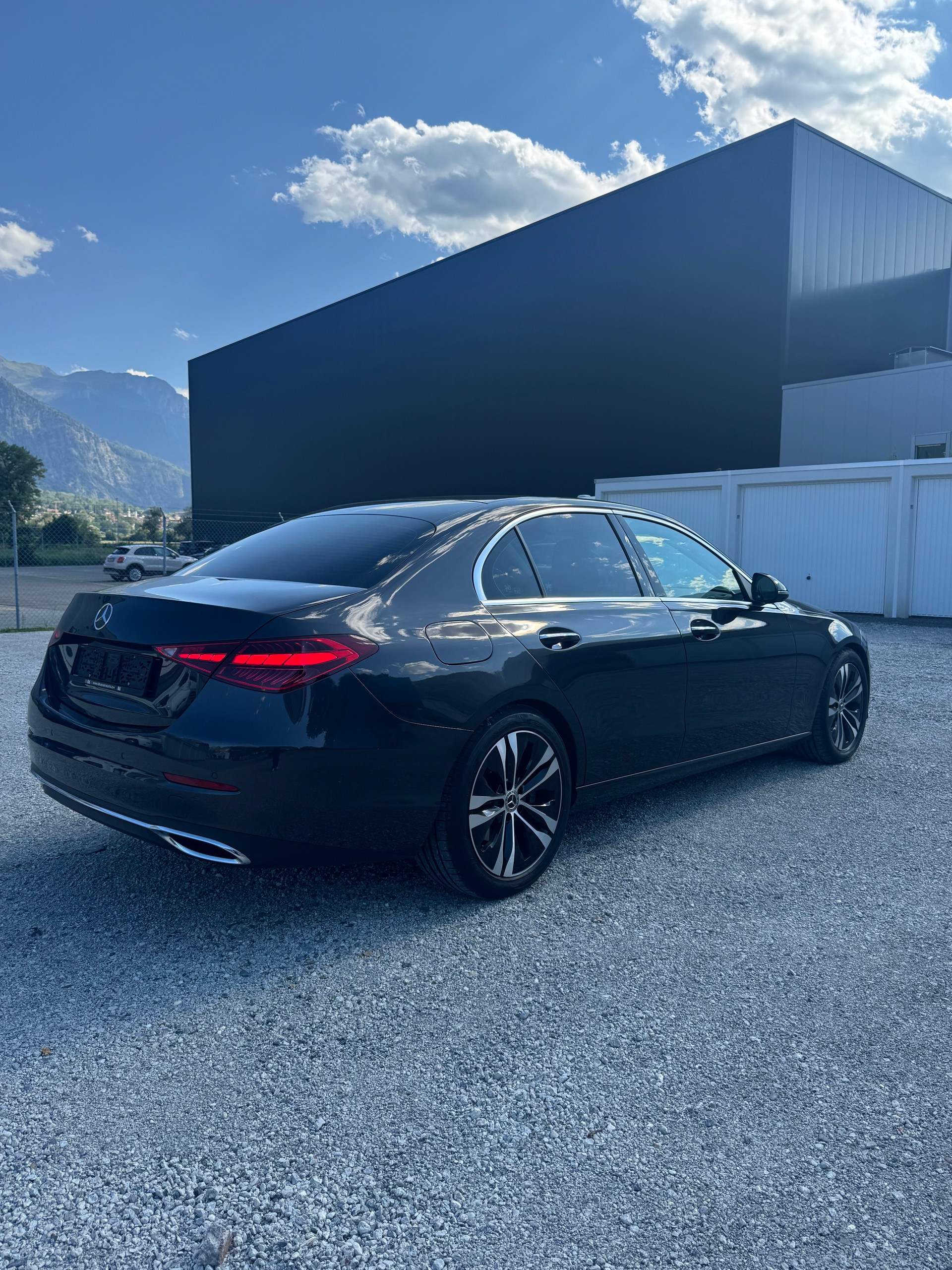 MERCEDES-BENZ C 180 Avantgarde-image-3
