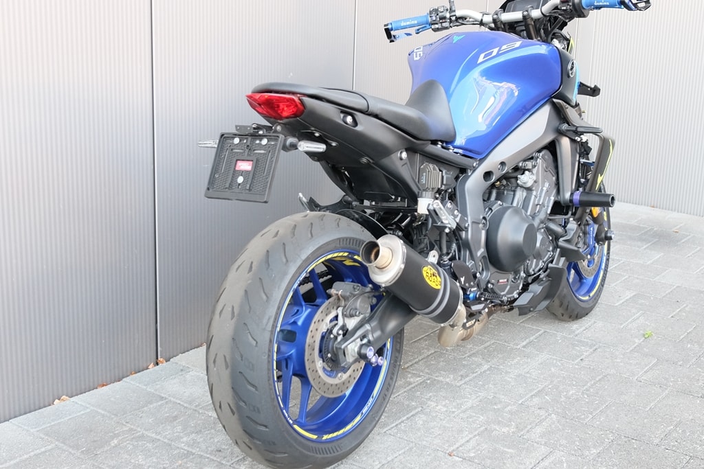 YAMAHA MT-09 (35kW)-showroom-element-1