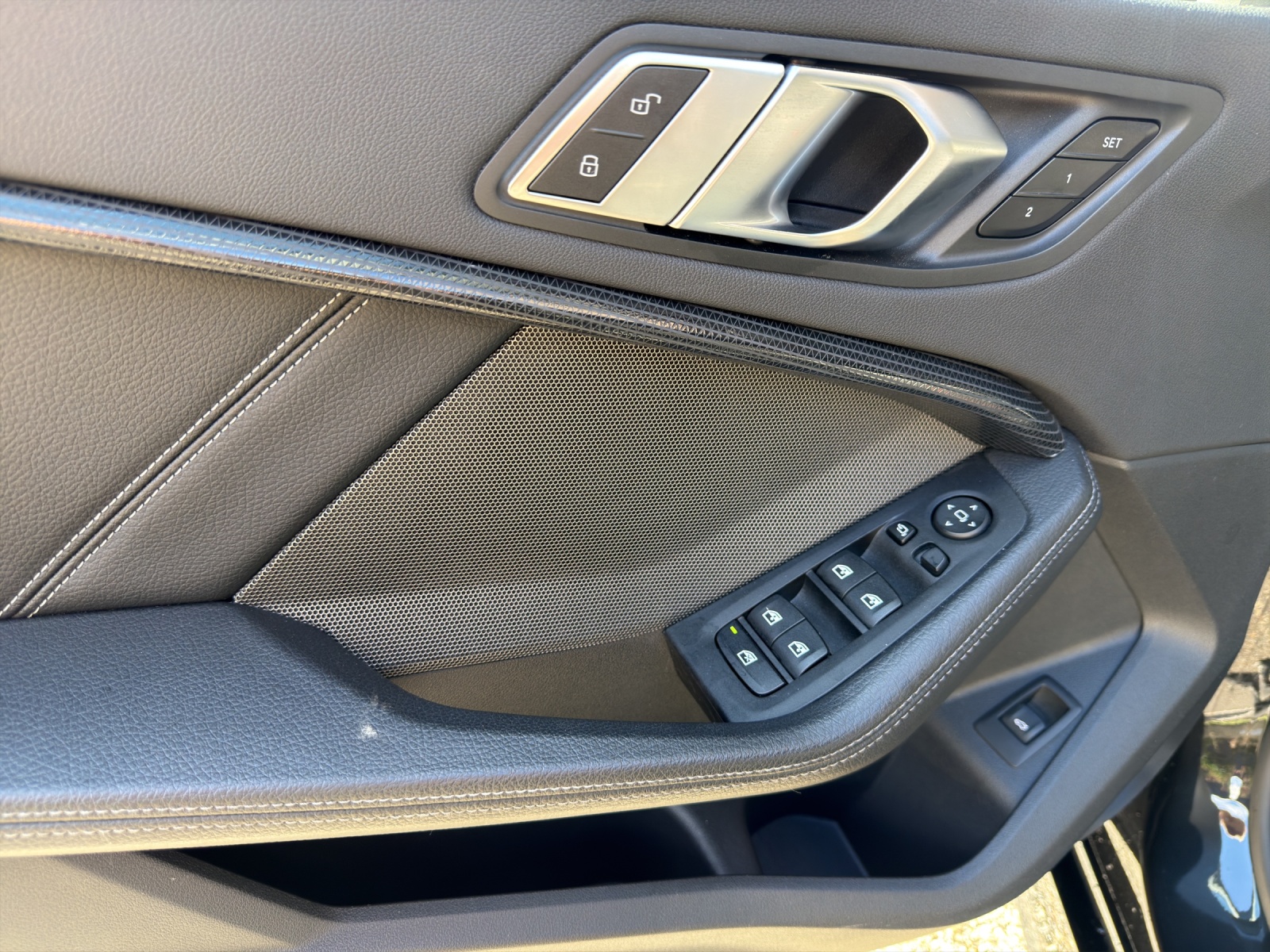BMW M135i xDrive Steptronic-image-14