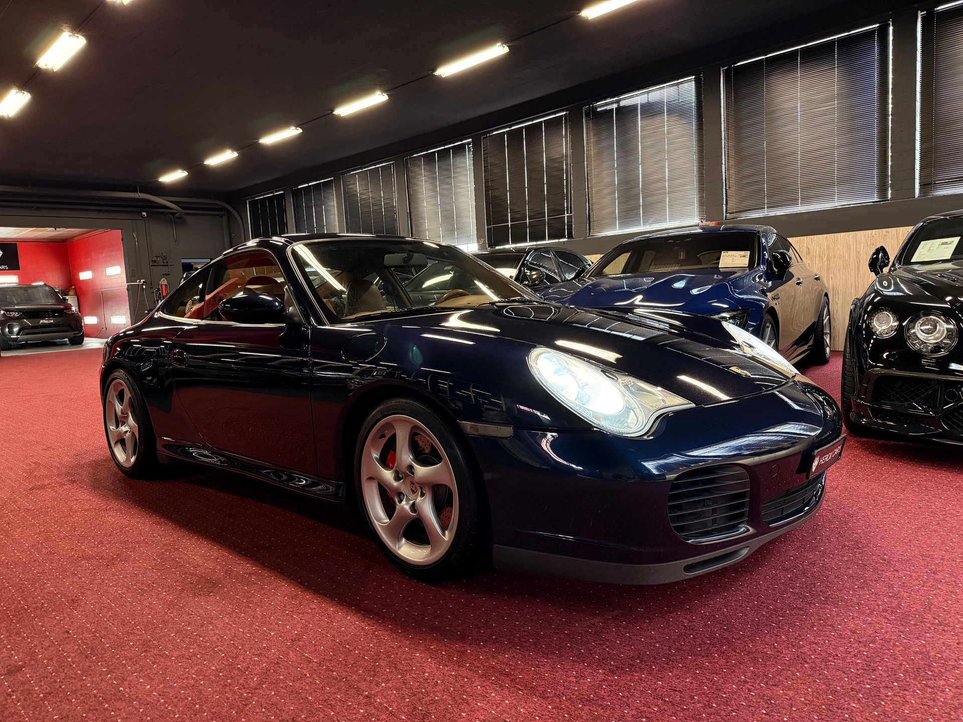 PORSCHE 911 ( 996.2 ) Carrera 4S 3.6 / Frisch ab MFK + ab Porsche 111 Punkte Chek **-image-5