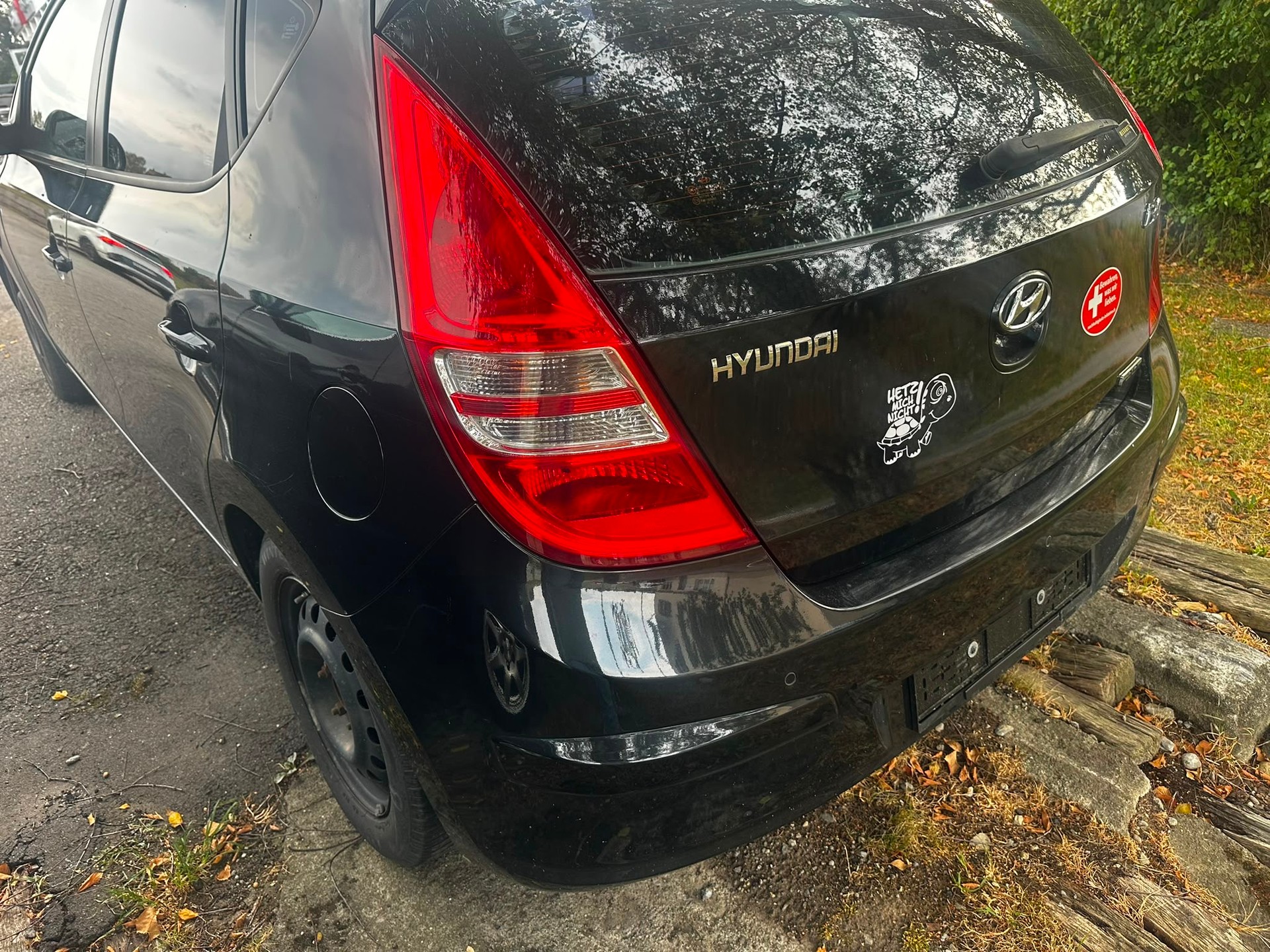 HYUNDAI i30 2.0 Premium Automatic-image-4