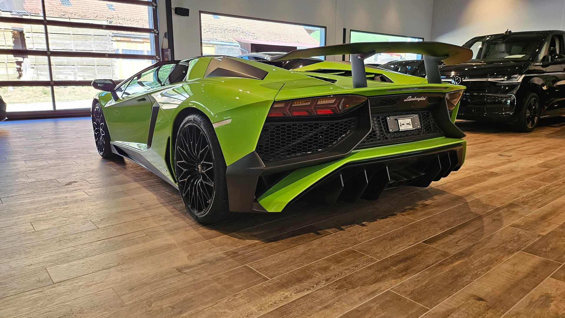 LAMBORGHINI Aventador SV LP750-4 Superveloceđ„ Roadster đ„E-Gear dazu ein đ„MV Agusta Motorrad đ„-image-2