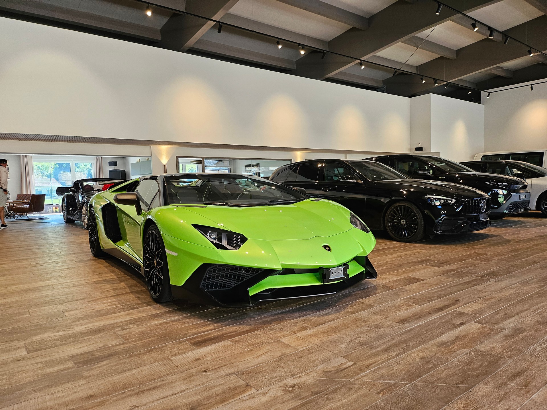 LAMBORGHINI Aventador SV LP750-4 Superveloceđ„ Roadster đ„E-Gear dazu ein đ„MV Agusta Motorrad đ„-image-1