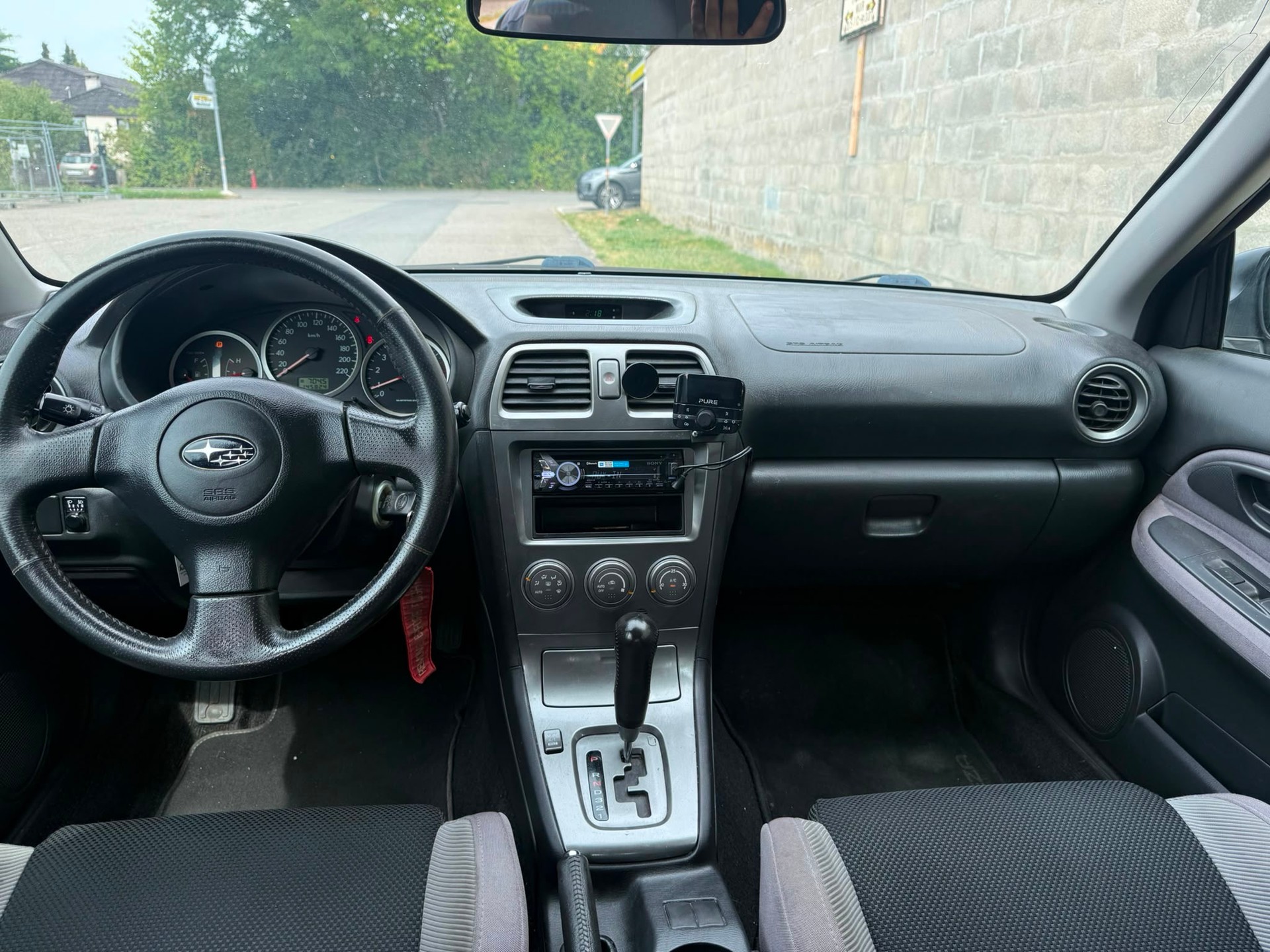SUBARU Impreza 2.0R-image-7