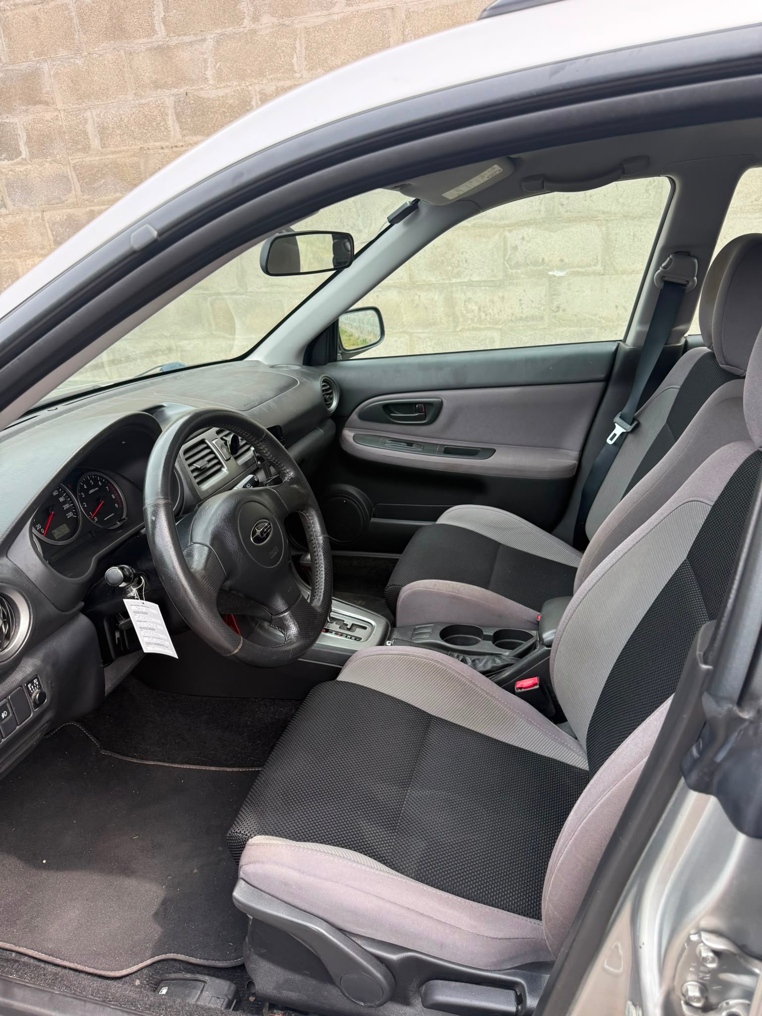 SUBARU Impreza 2.0R-image-2