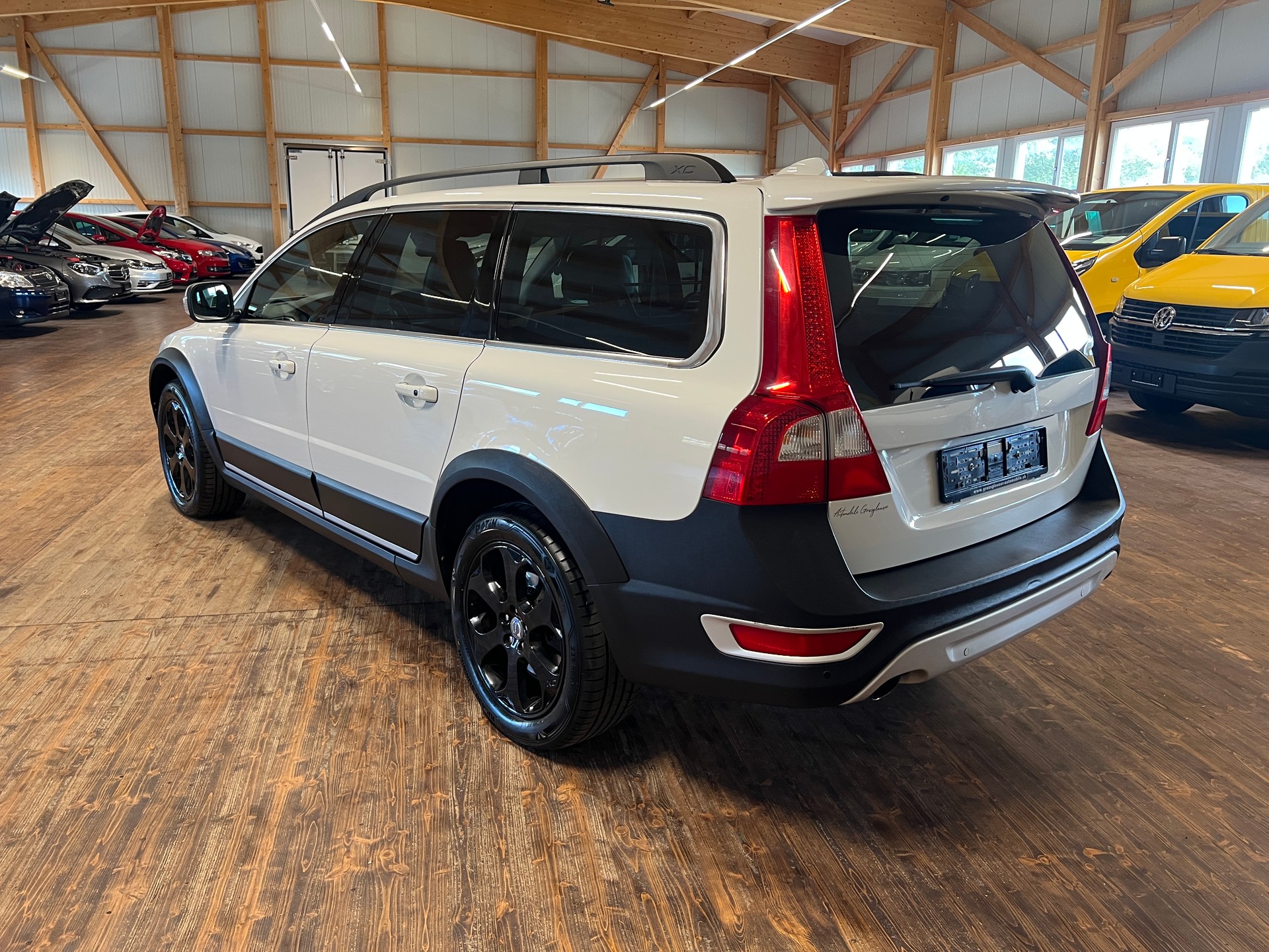 VOLVO XC70 T6 AWD Summum Geartronic-image-6