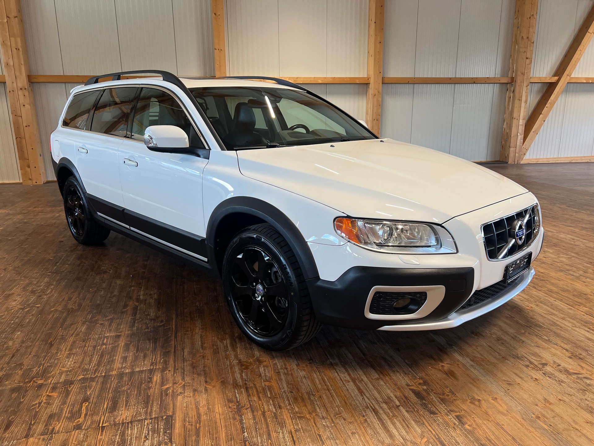 VOLVO XC70 T6 AWD Summum Geartronic-image-2