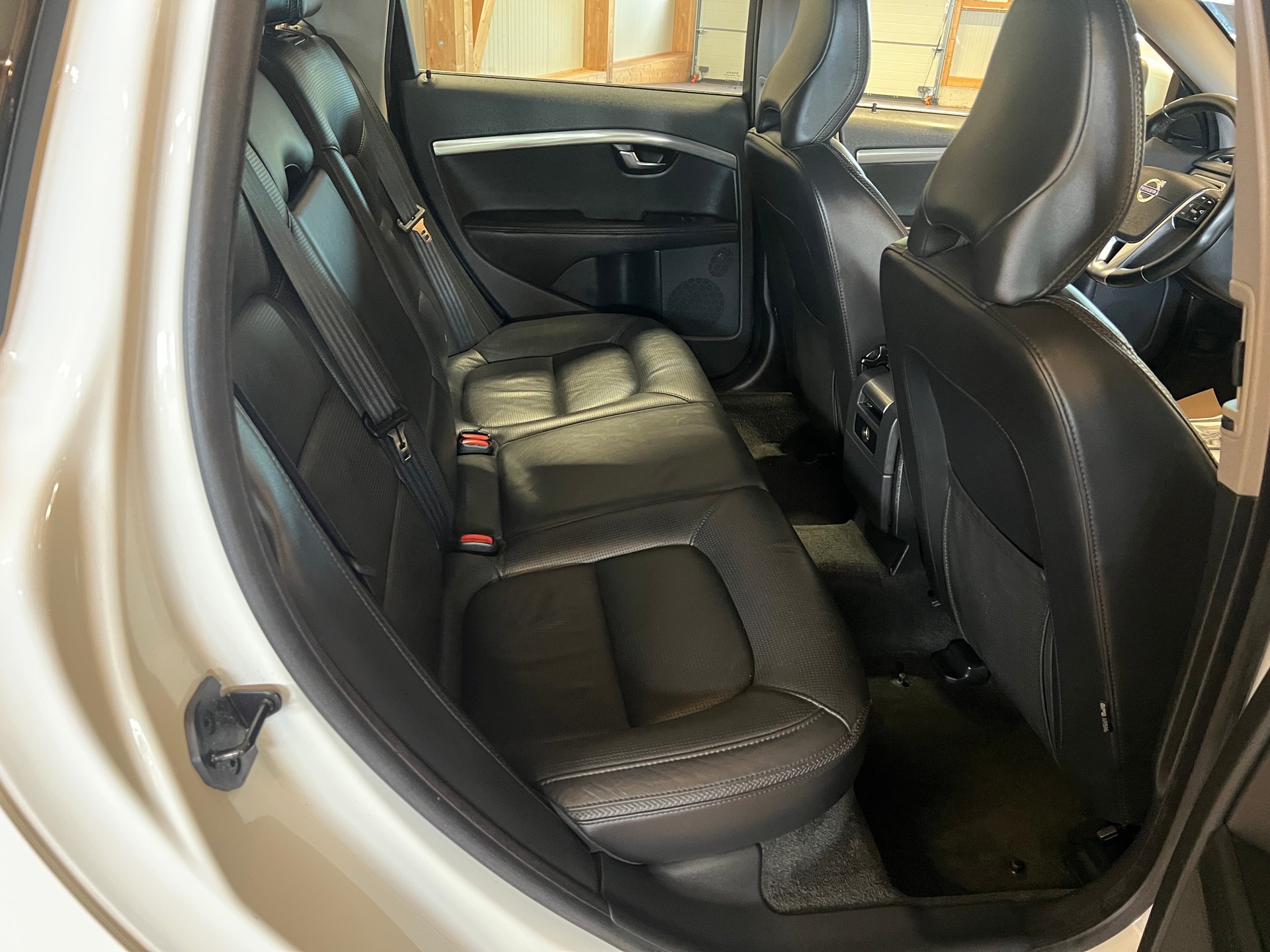 VOLVO XC70 T6 AWD Summum Geartronic-image-14