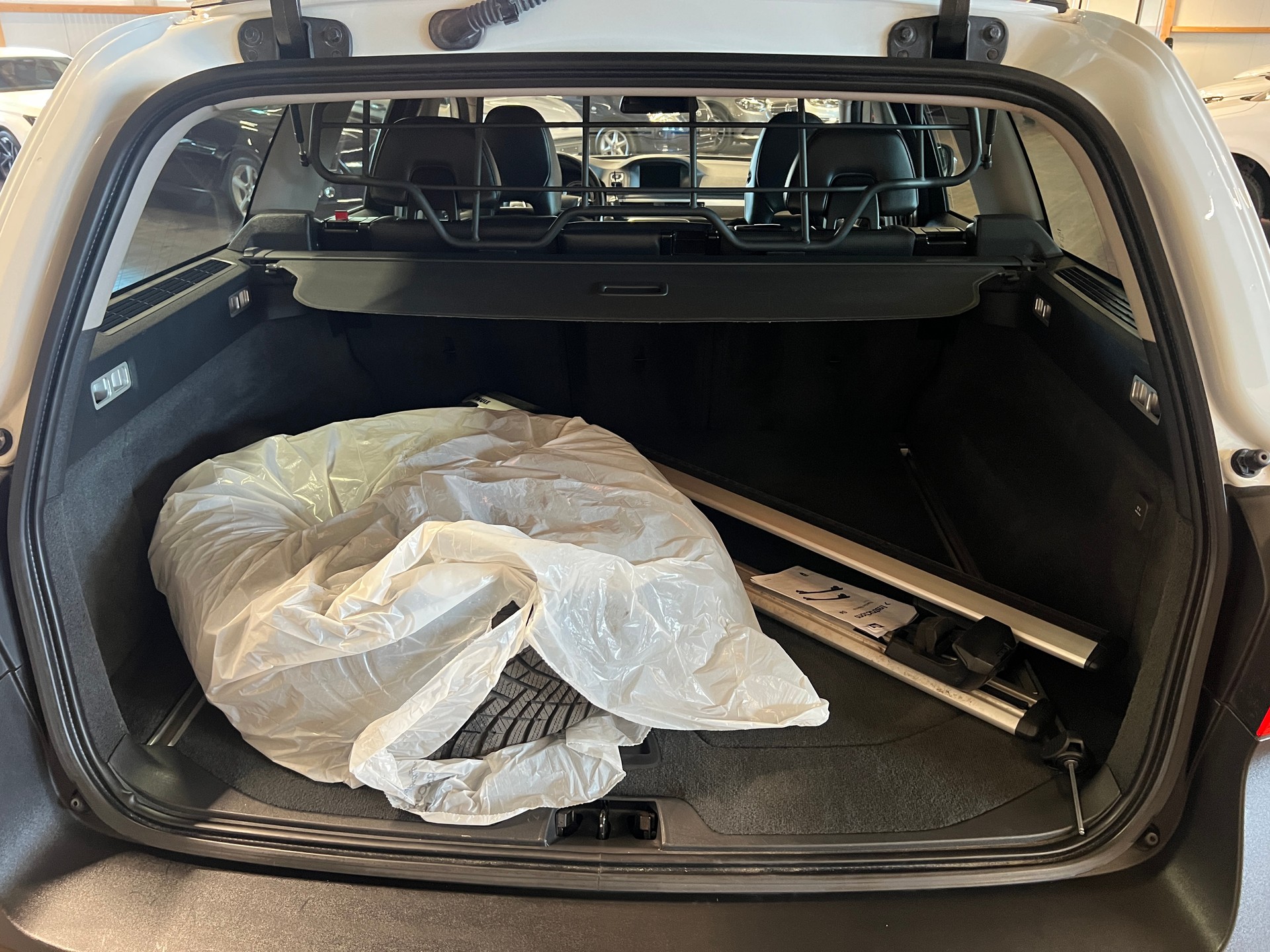 VOLVO XC70 T6 AWD Summum Geartronic-image-15