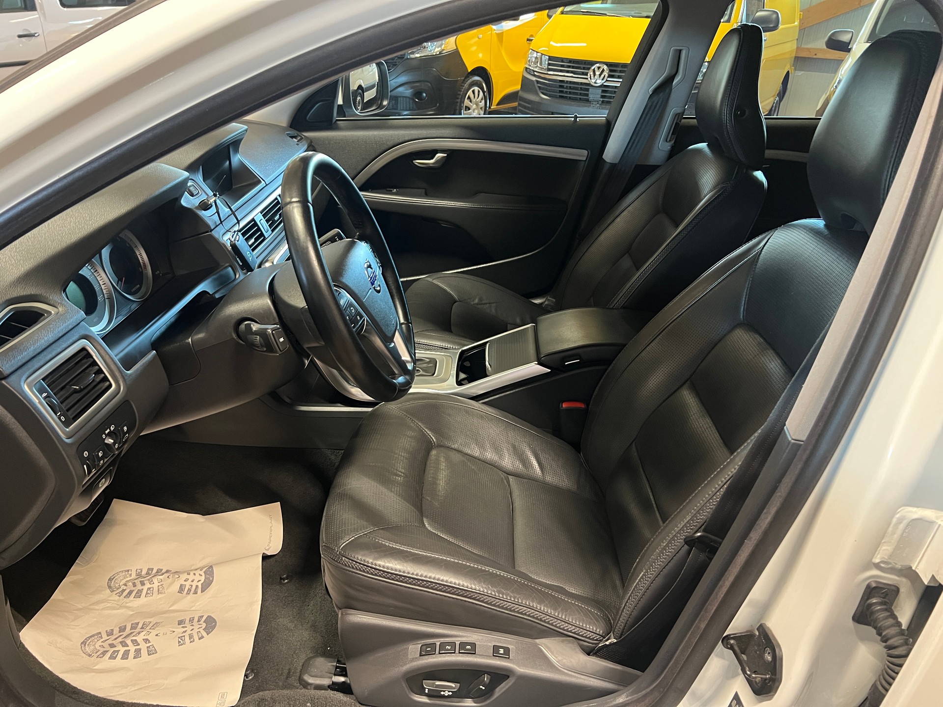 VOLVO XC70 T6 AWD Summum Geartronic-image-8