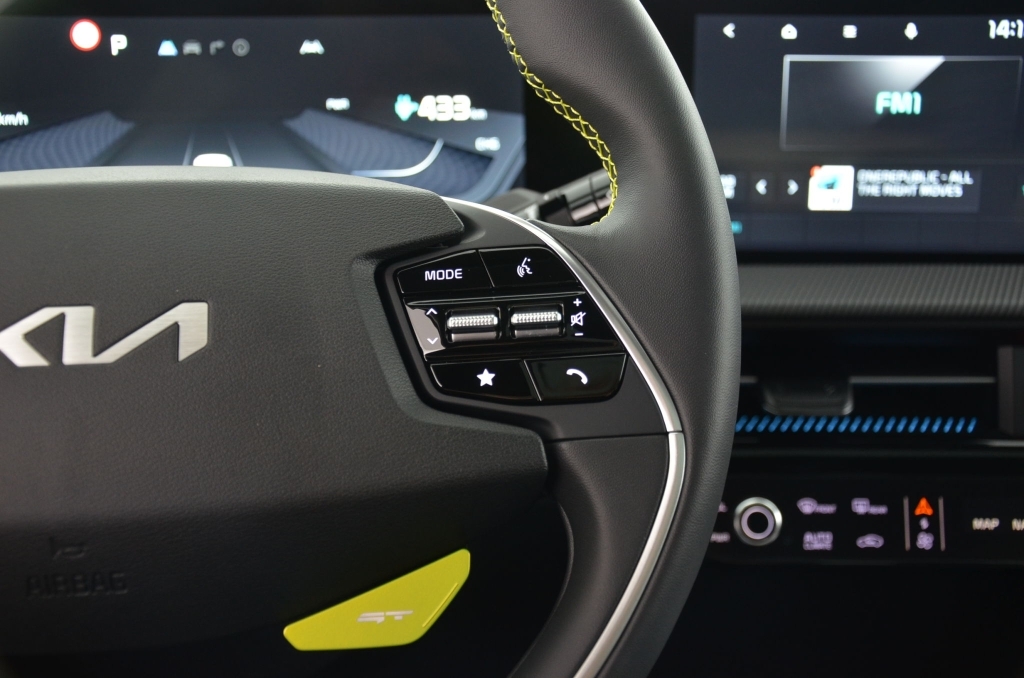 KIA EV6 77.4 kWh AWD GT 4x4 (584PS)-image-23