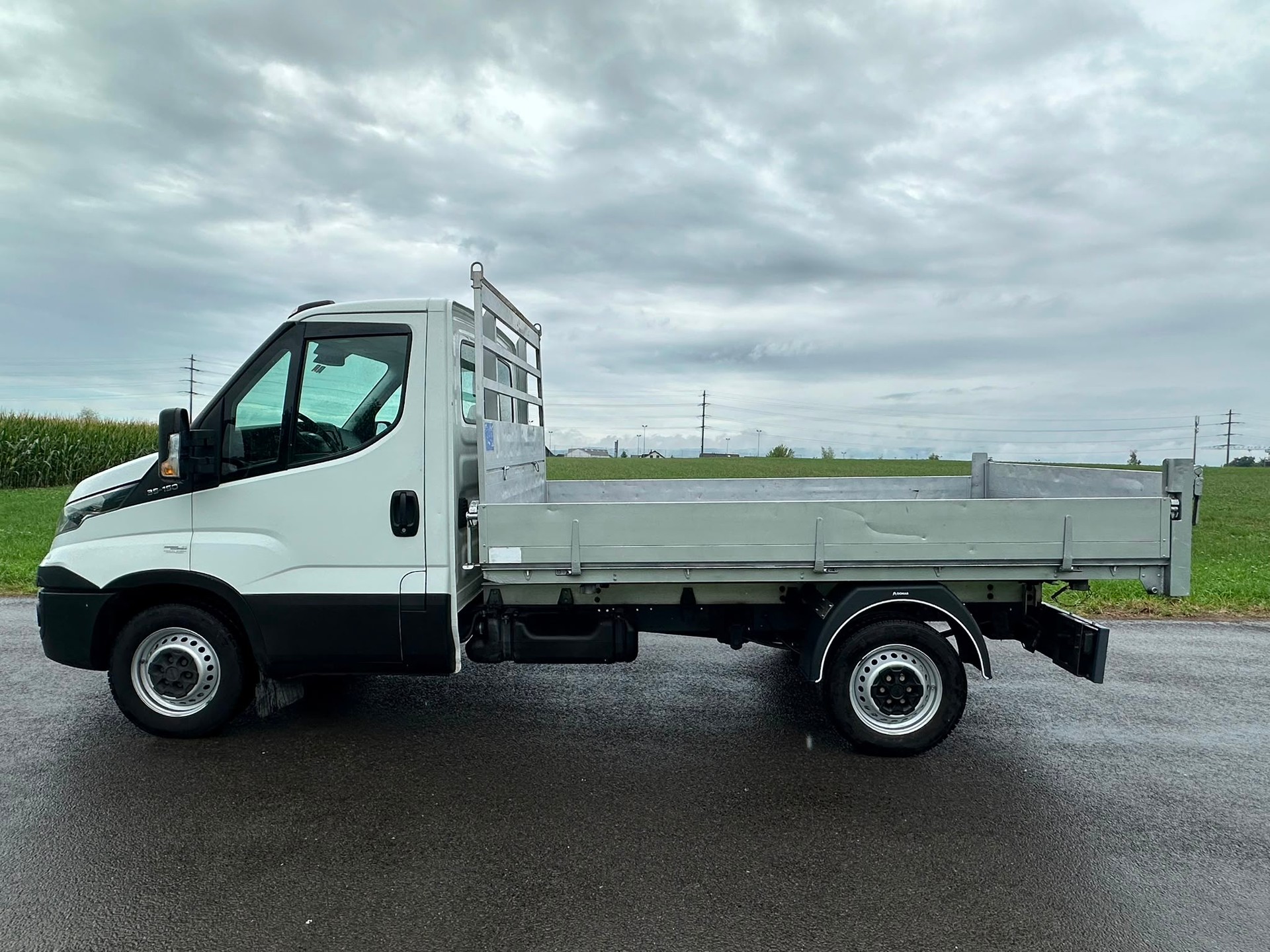 IVECO 35 S 15-image-12