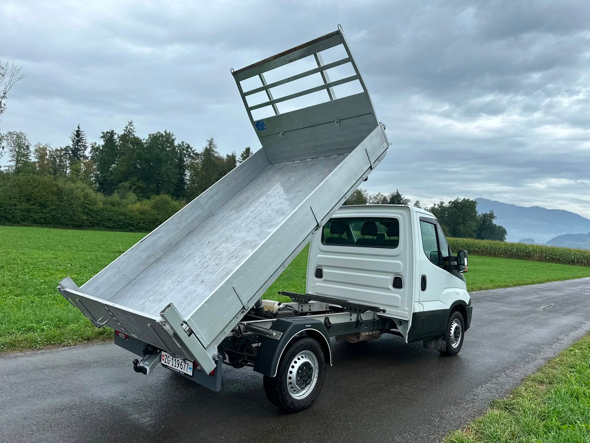 IVECO 35 S 15-image-3